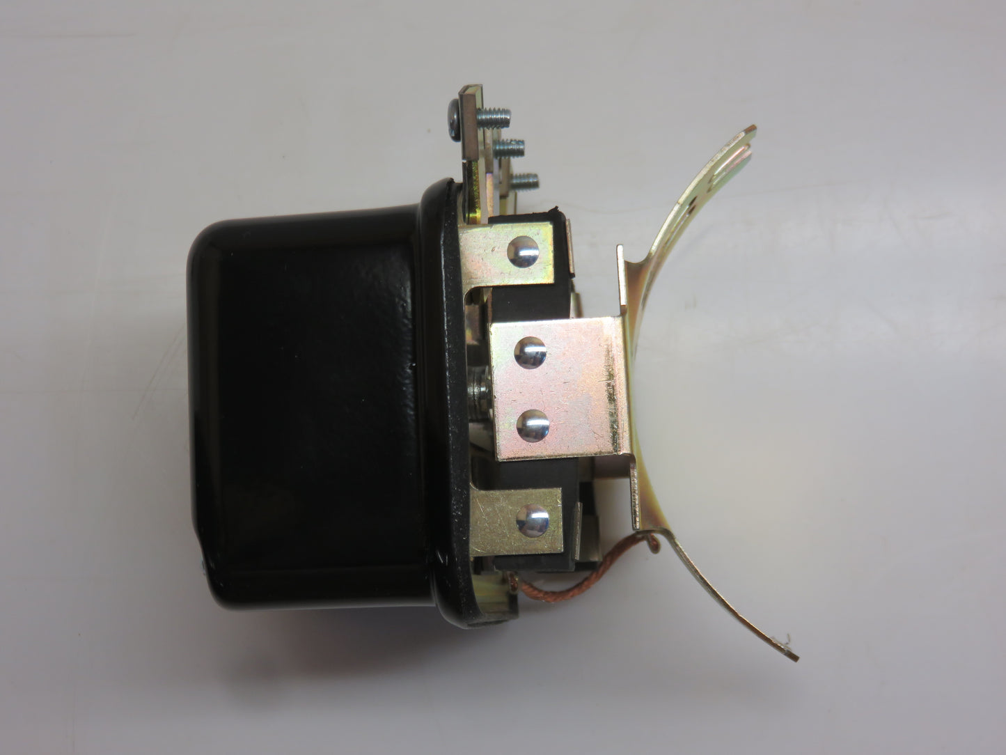 1118786 John Deere USA Made Voltage Regulator For B, R