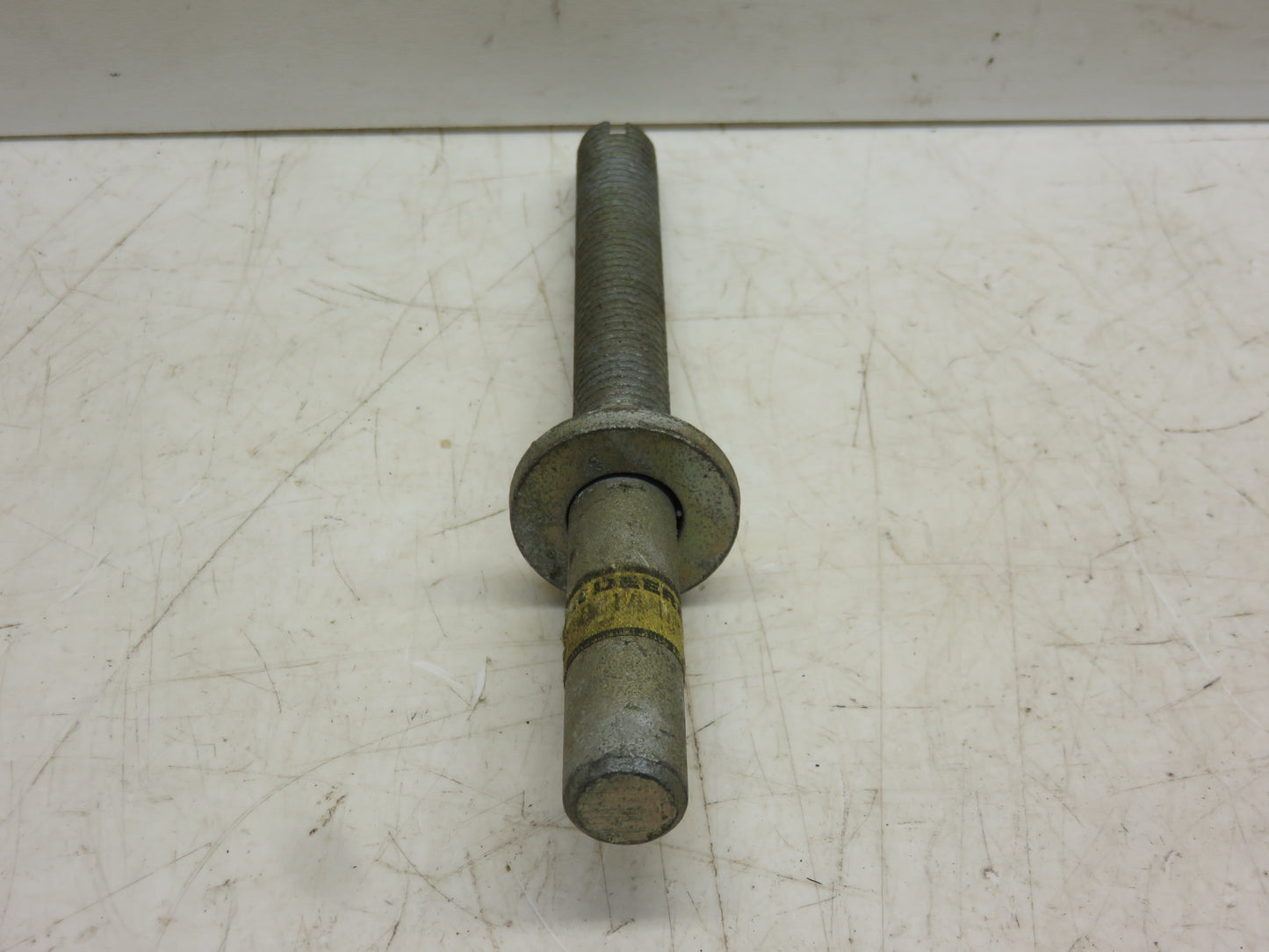 AJ10614 John Deere NOS Outer Gathering Chain Adjusting Rod For 10, 205, 210, 410 Corn Head