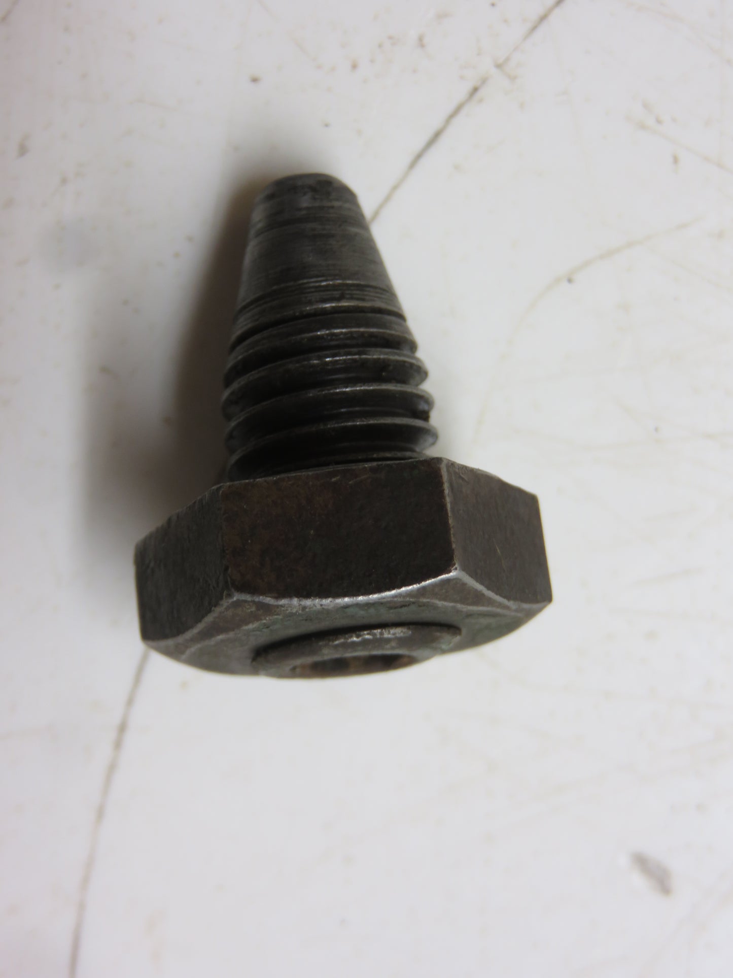 L4121T, 14H471 John Deere Oil Pump Set Screw For L, LA, LI