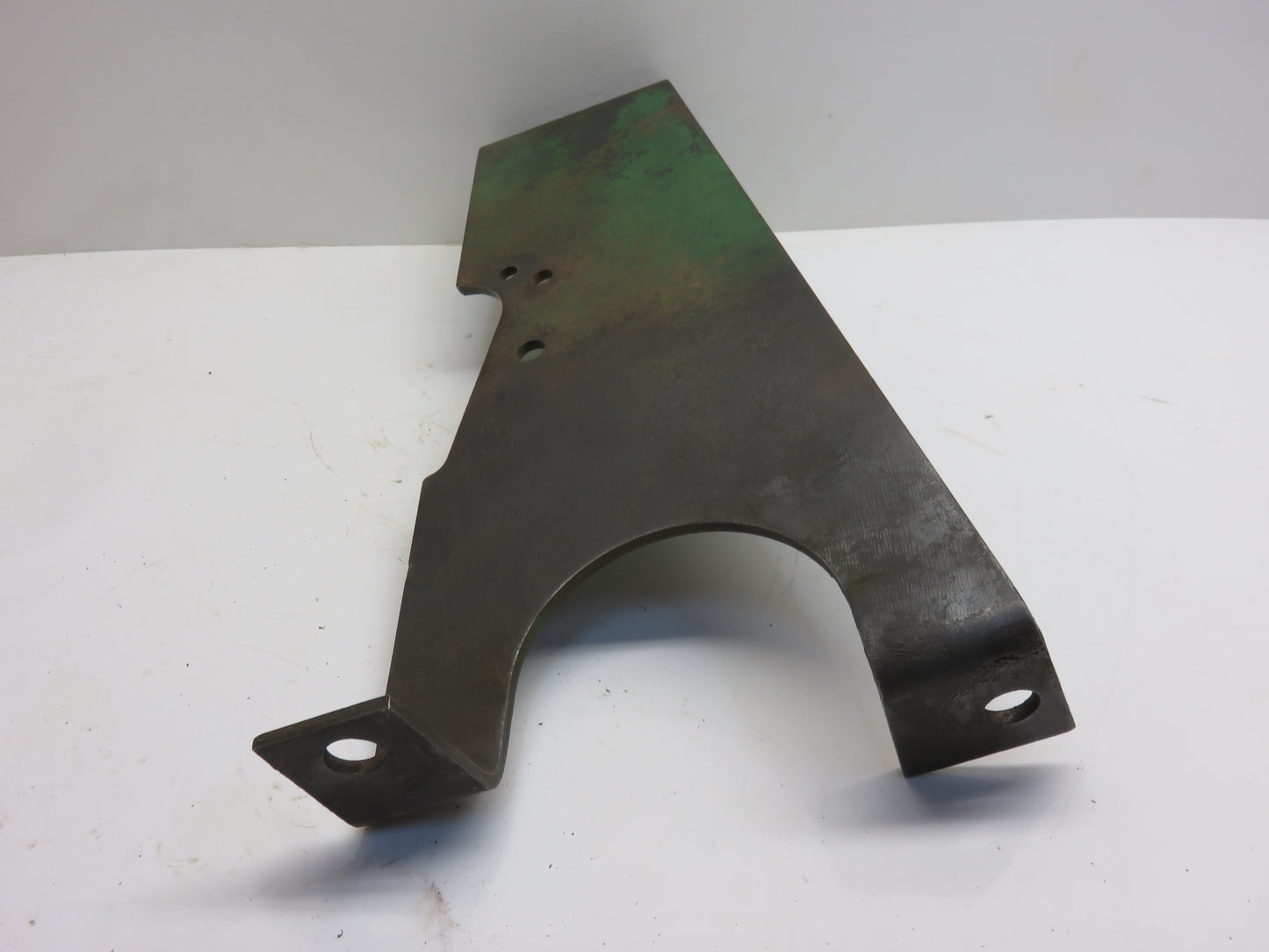 A5202R John Deere Fan Shaft Support For 60, 620, 630