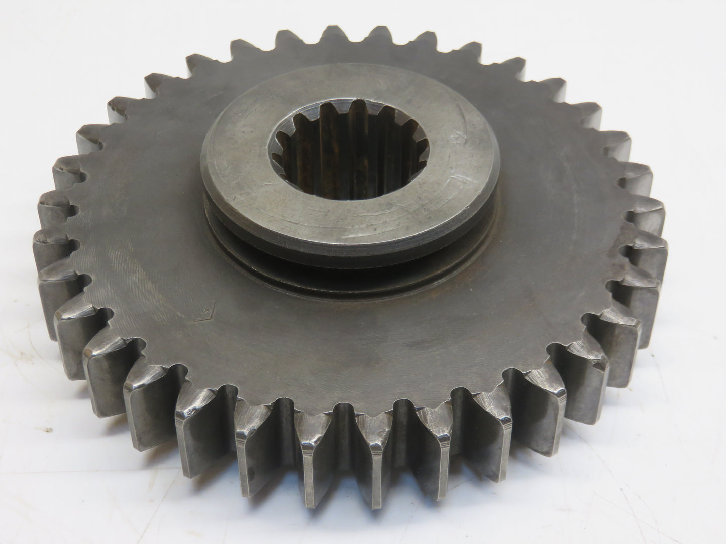 A5679R John Deere PTO Sliding Gear For 620, 630
