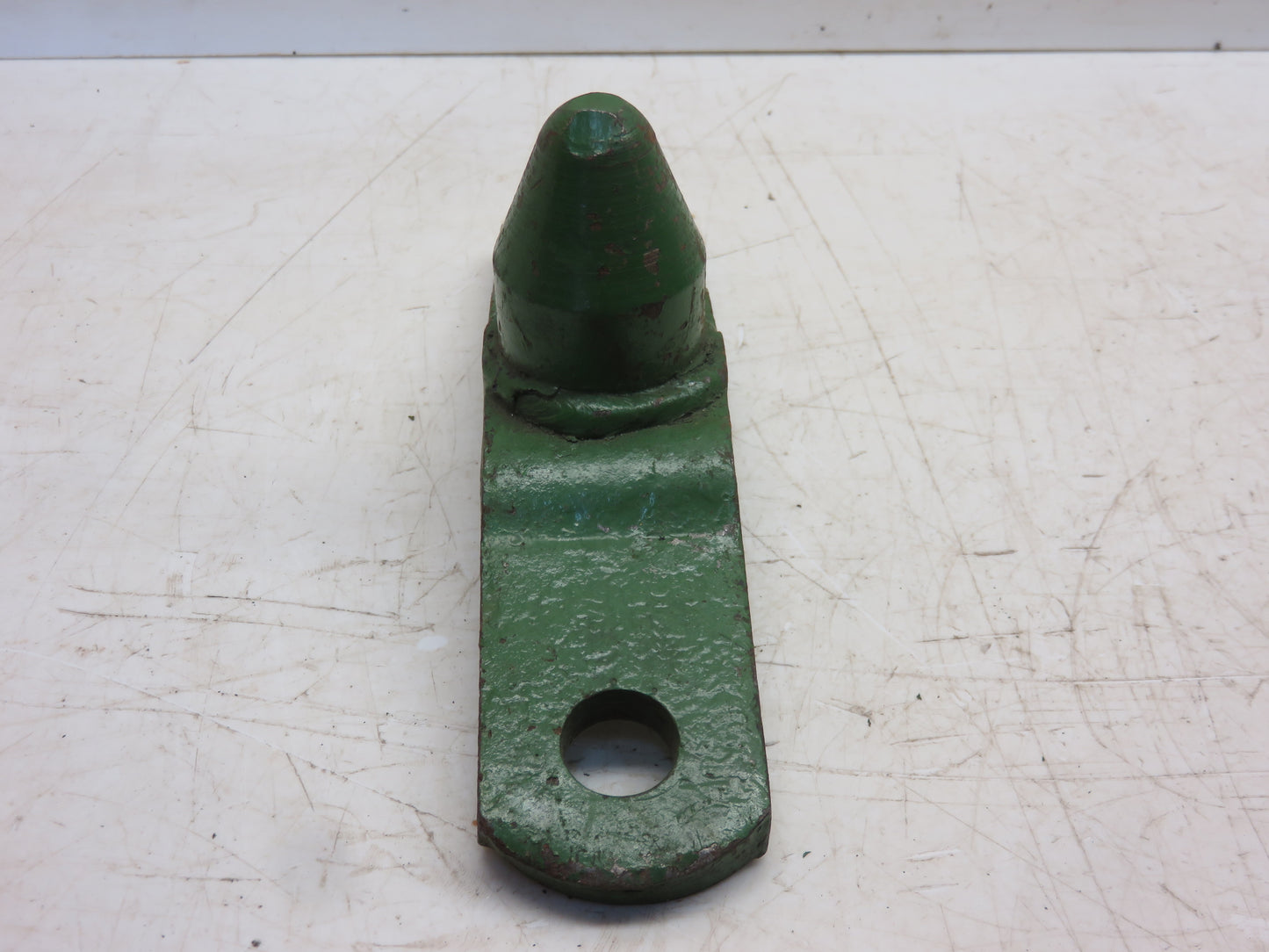 CA2053AN John Deere NOS Cultivator Front Pin For A, B, G