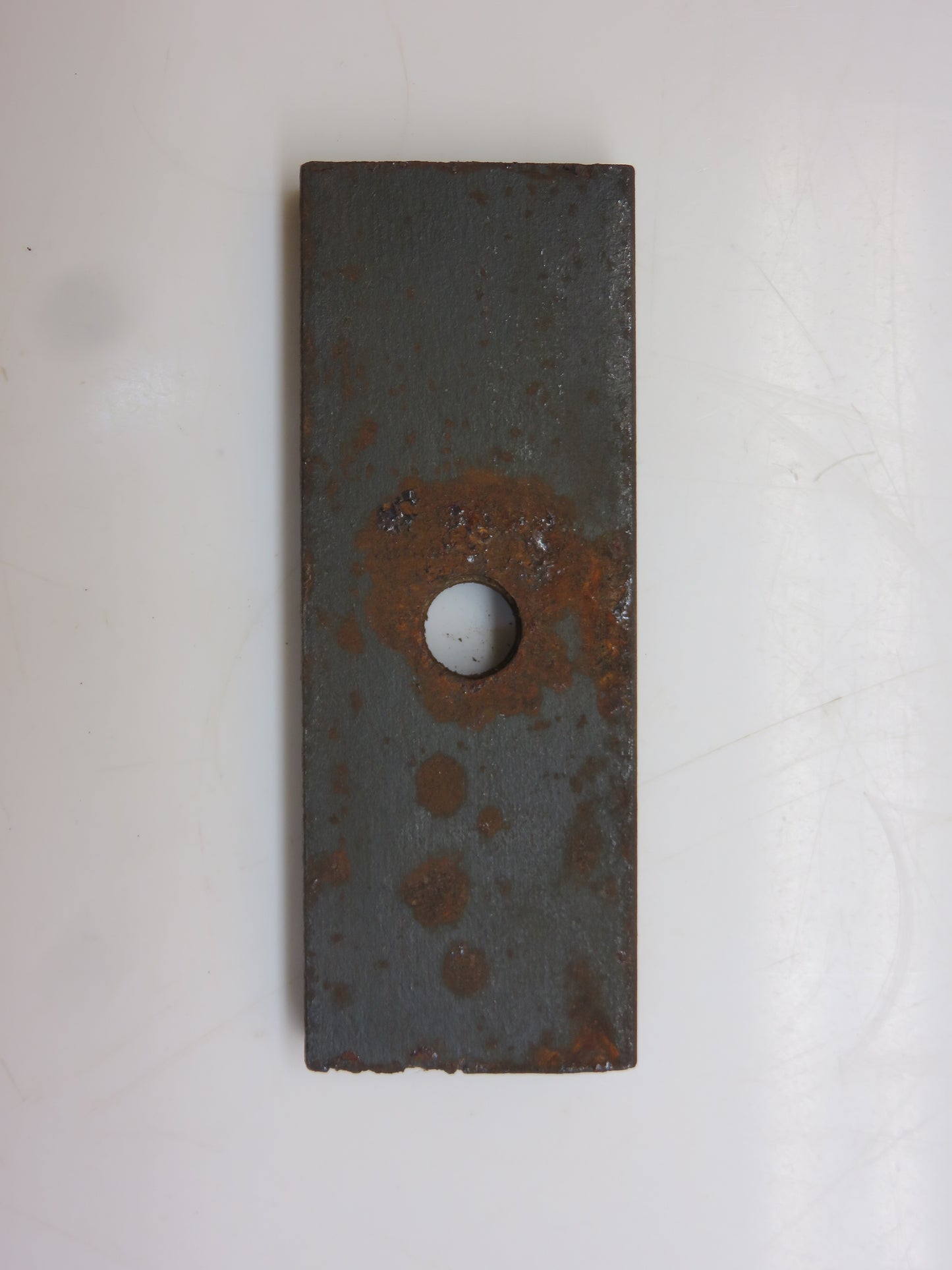D362R John Deere Fuel Or Radiator Cap Bar Clamp For A, AR, AO, B, BR, BO, D, G, GP