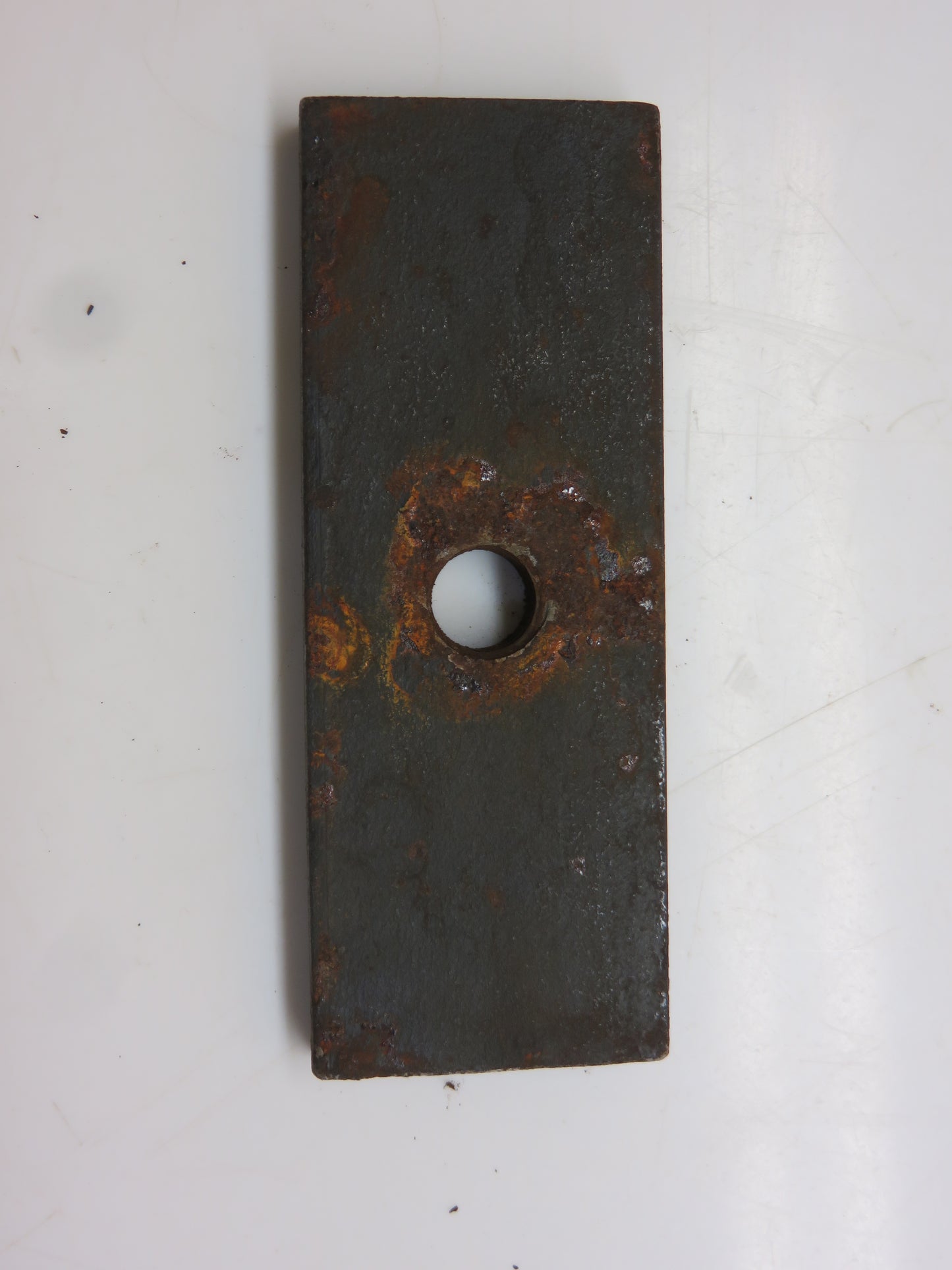 D362R John Deere Fuel Or Radiator Cap Bar Clamp For A, AR, AO, B, BR, BO, D, G, GP