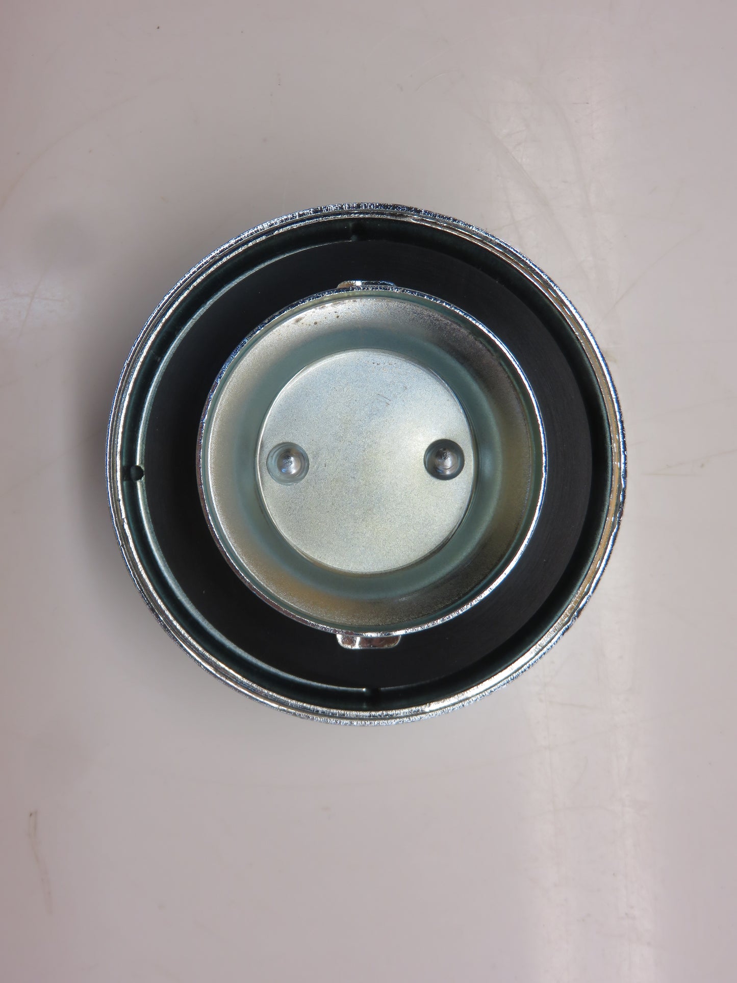 AD709R John Deere Fuel Cap With No Lettering For A, AR, AO, B, BR, BO, D, G, H