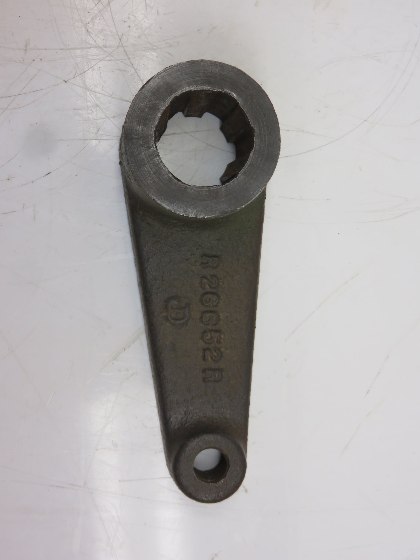 R26652 John Deere Clutch Fork Shaft Lever For 2510, 2520, 3010, 3020, 4010, 4000, 4020, 4520