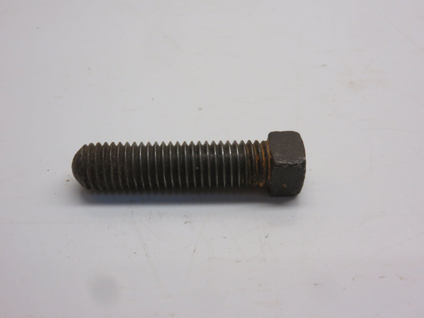 22H255A John Deere Set Screw For M, 40, 320, 420, 330