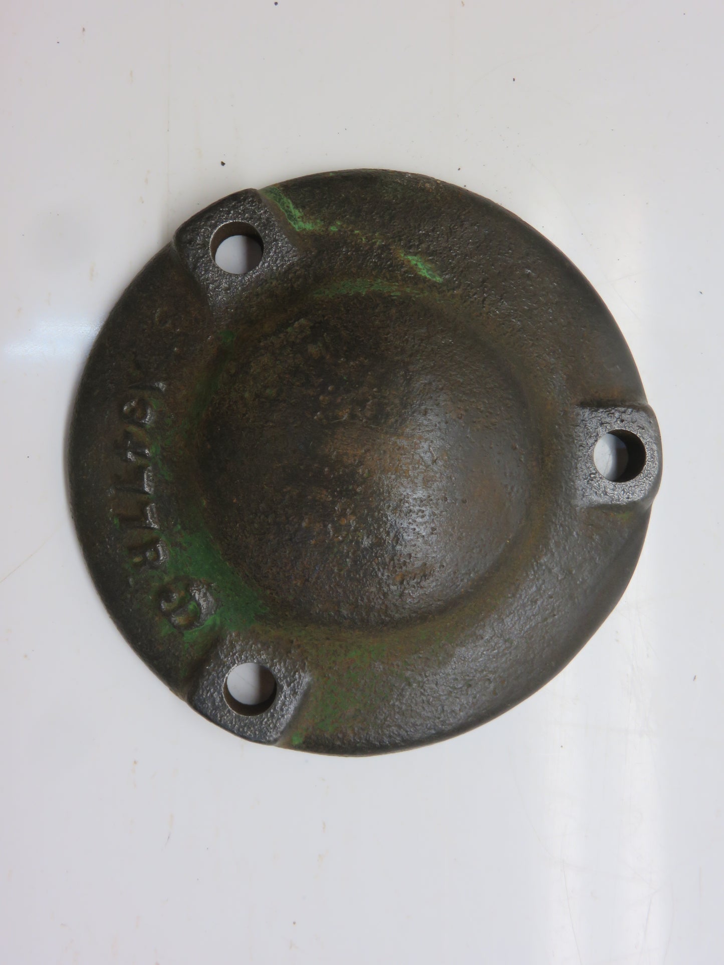 A3477R John Deere Roll-o-matic Knuckle Cap For A, G, 60, 70, 520, 620, 720, 530, 630, 730