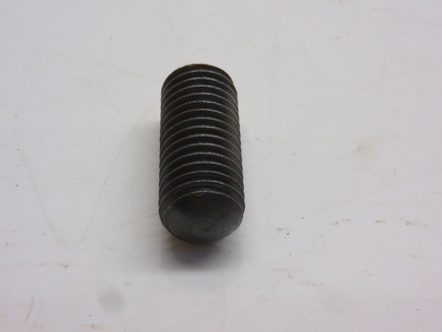 22H703A John Deere Set Screw For 40, 320, 420, 330, 430