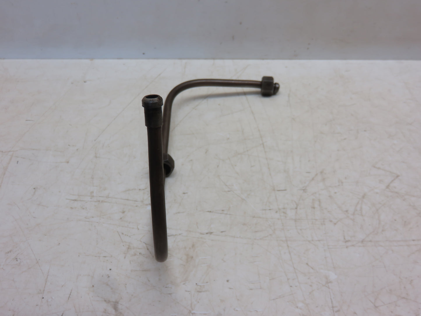 AF263R John Deere Right Hand Main Bearing Oil Line For G