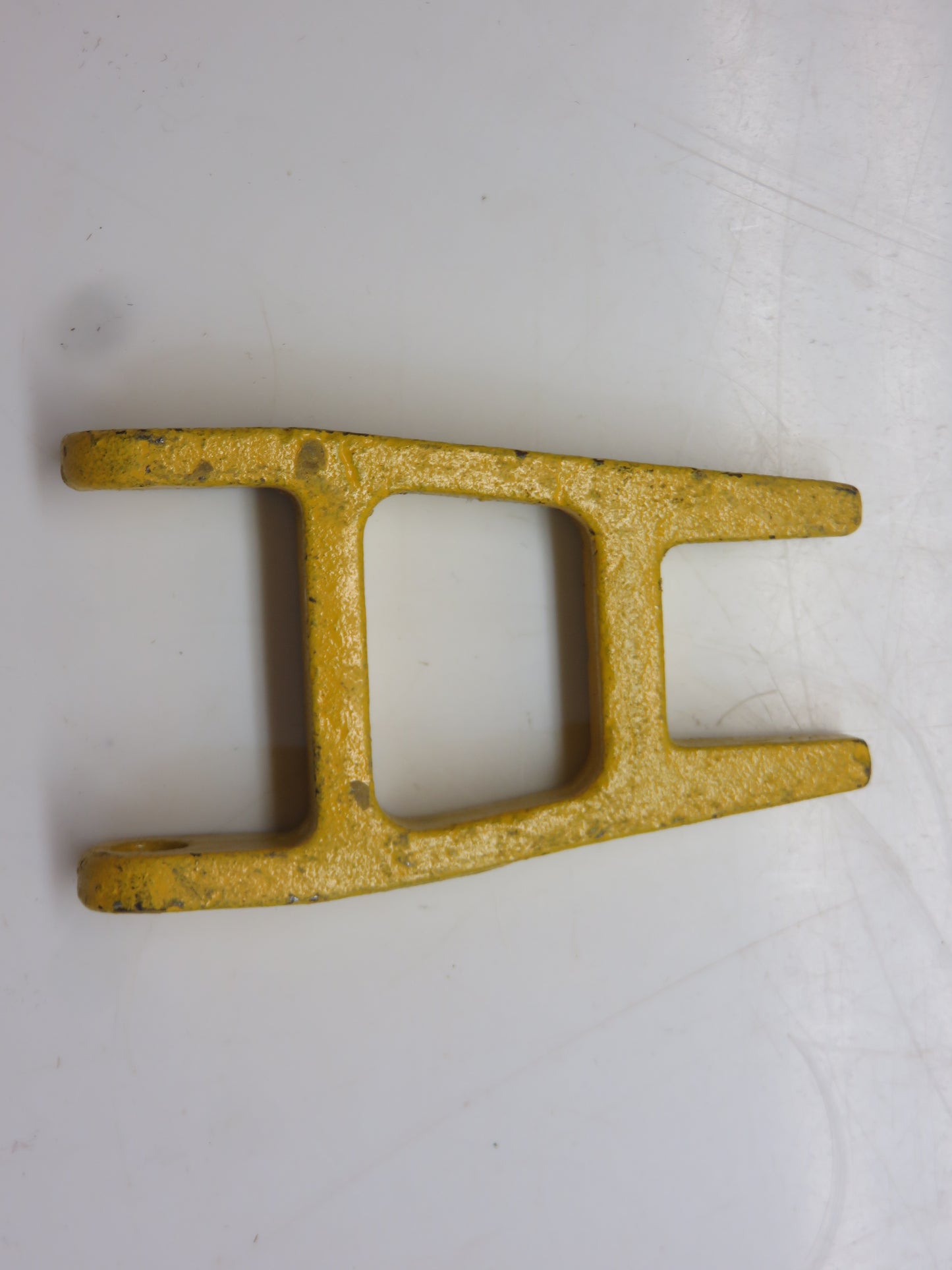 M2492T John Deere 3 Point Crank Handle Lock For 40, 320, 420, 330, 430, 1010