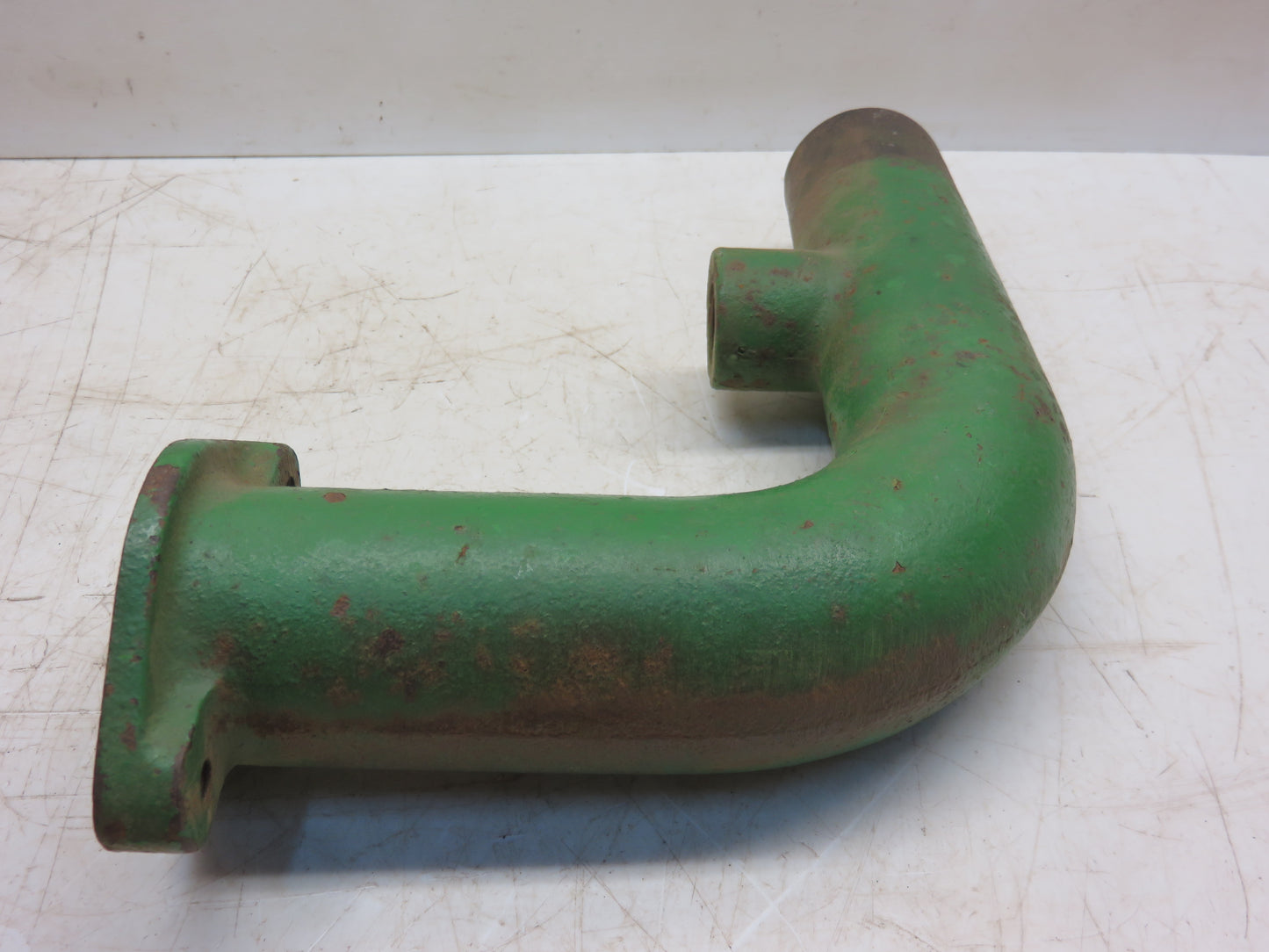 B1408R John Deere Air Intake Pipe For B