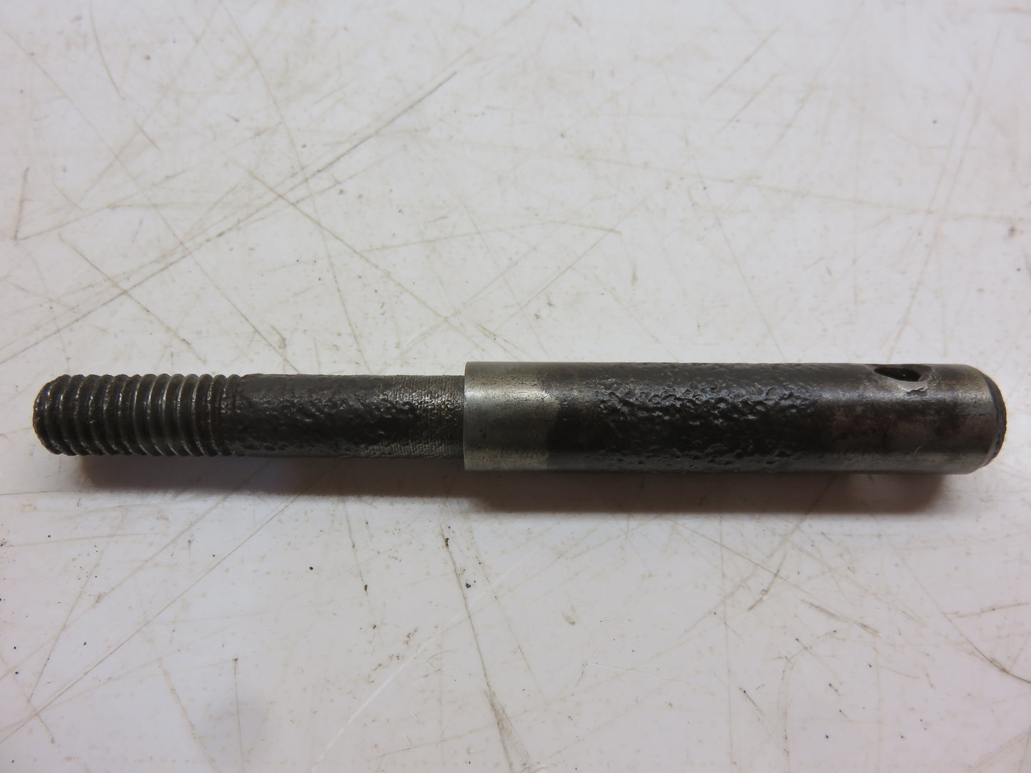 R1641R John Deere Throttle Lever Shaft For 80, 820
