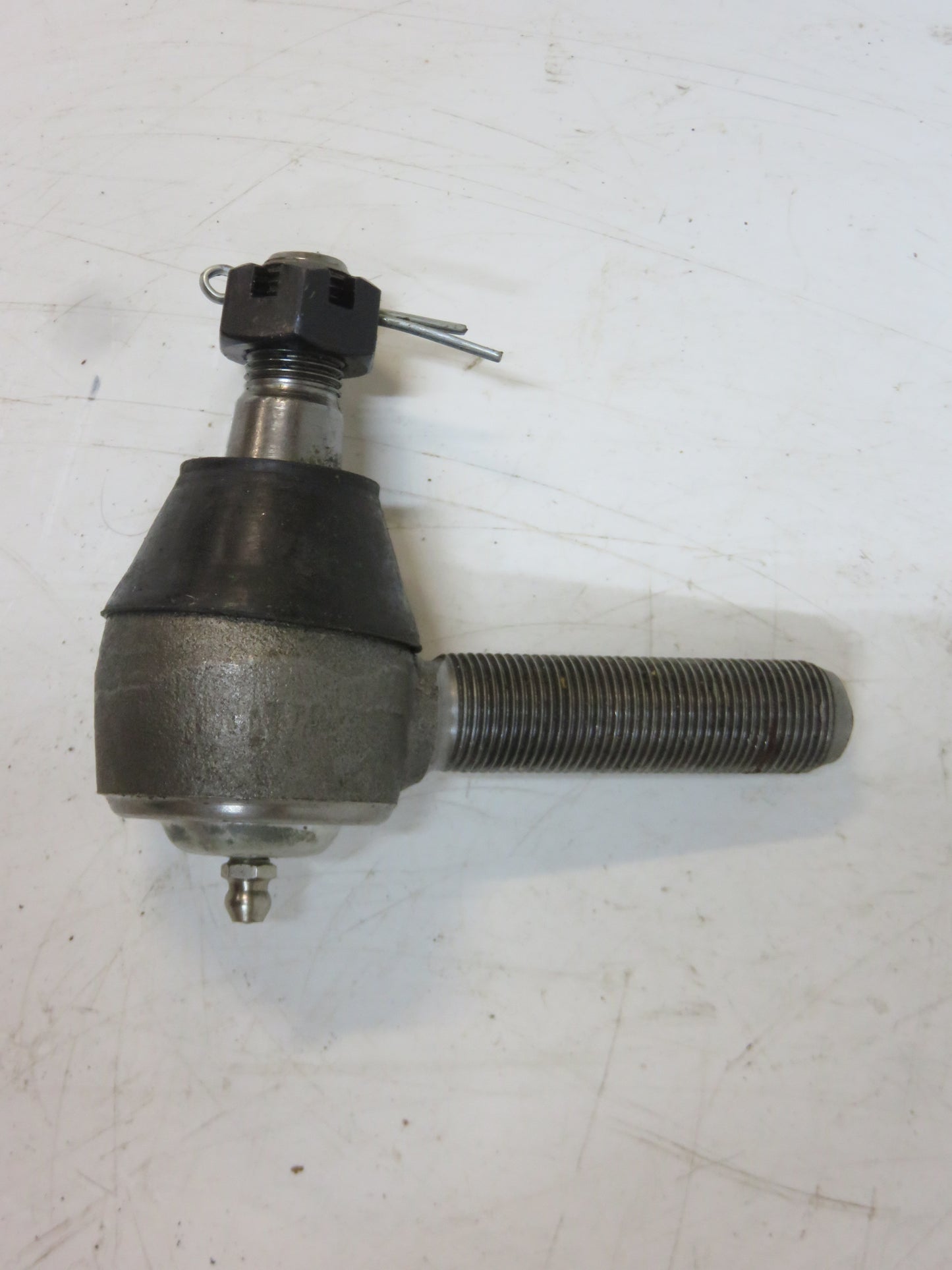 AR21945R John Deere Left Hand Tie Rod End For 520, 620, 720, 820, 530, 630, 730, 830