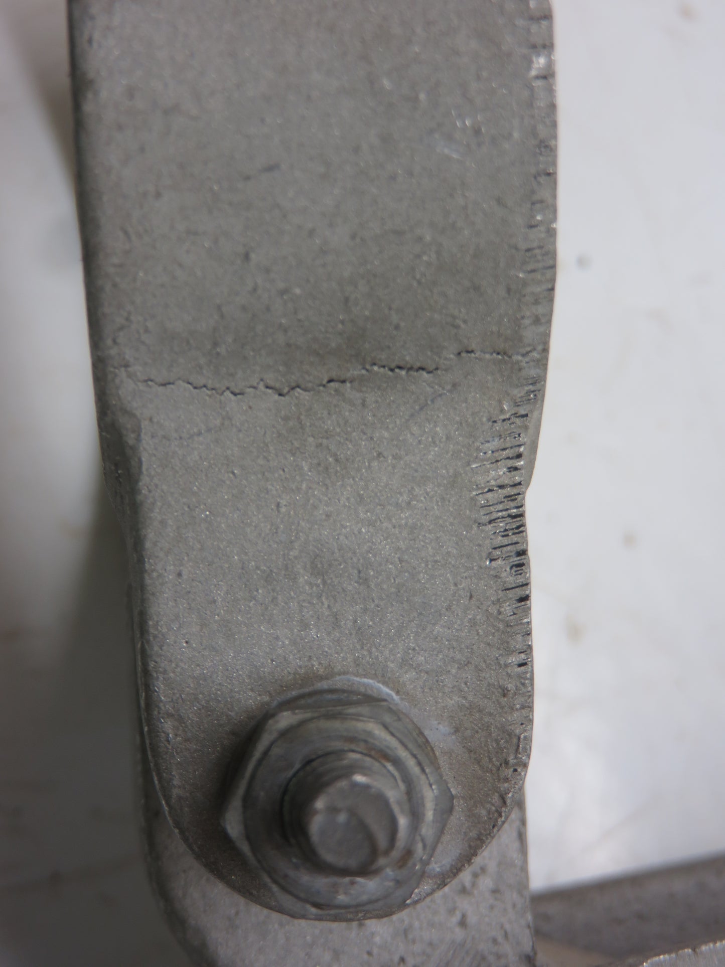 AR30005 John Deere Exhaust Rain Cap For 3010, 4010