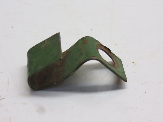 B1986R John Deere Wiring Harness Clip For A, B, D, G, 50, 60, 70, 80, 520, 620, 720, 820