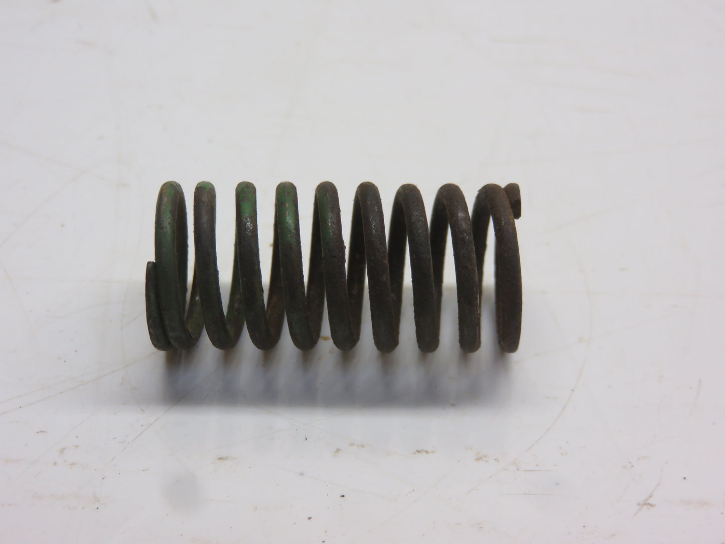 R1829R John Deere Pony Motor Transmission Shifter Shaft Spring For 80, 820, 830