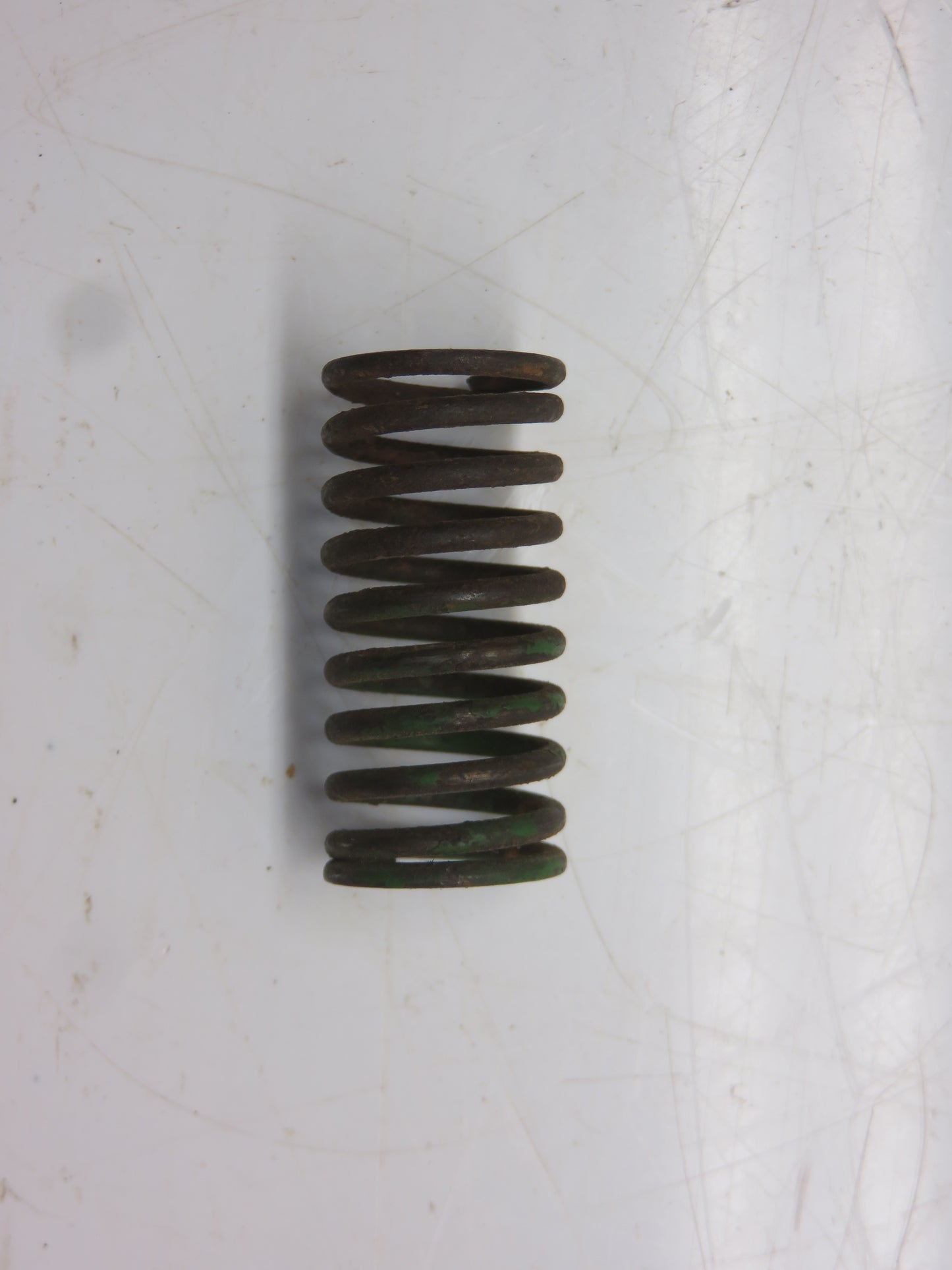 R1829R John Deere Pony Motor Transmission Shifter Shaft Spring For 80, 820, 830