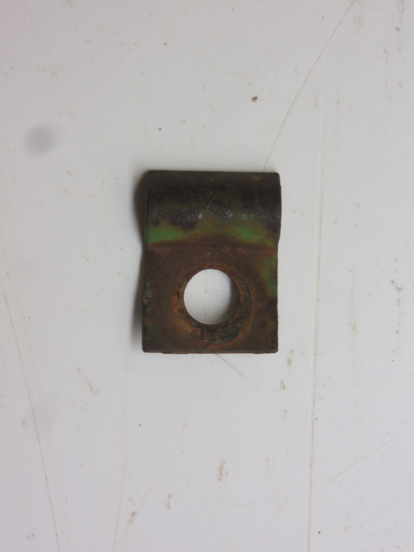 A4881R John Deere Clip For 60, 80, 520, 620, 720, 820, 530, 630, 730, 830