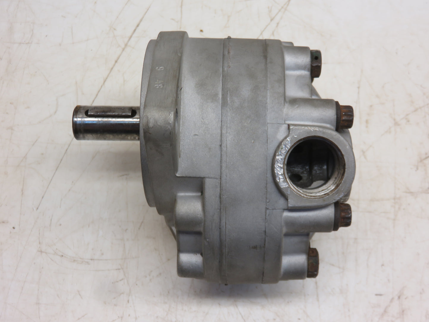 AT11531T John Deere Touchomatic Pump For 435