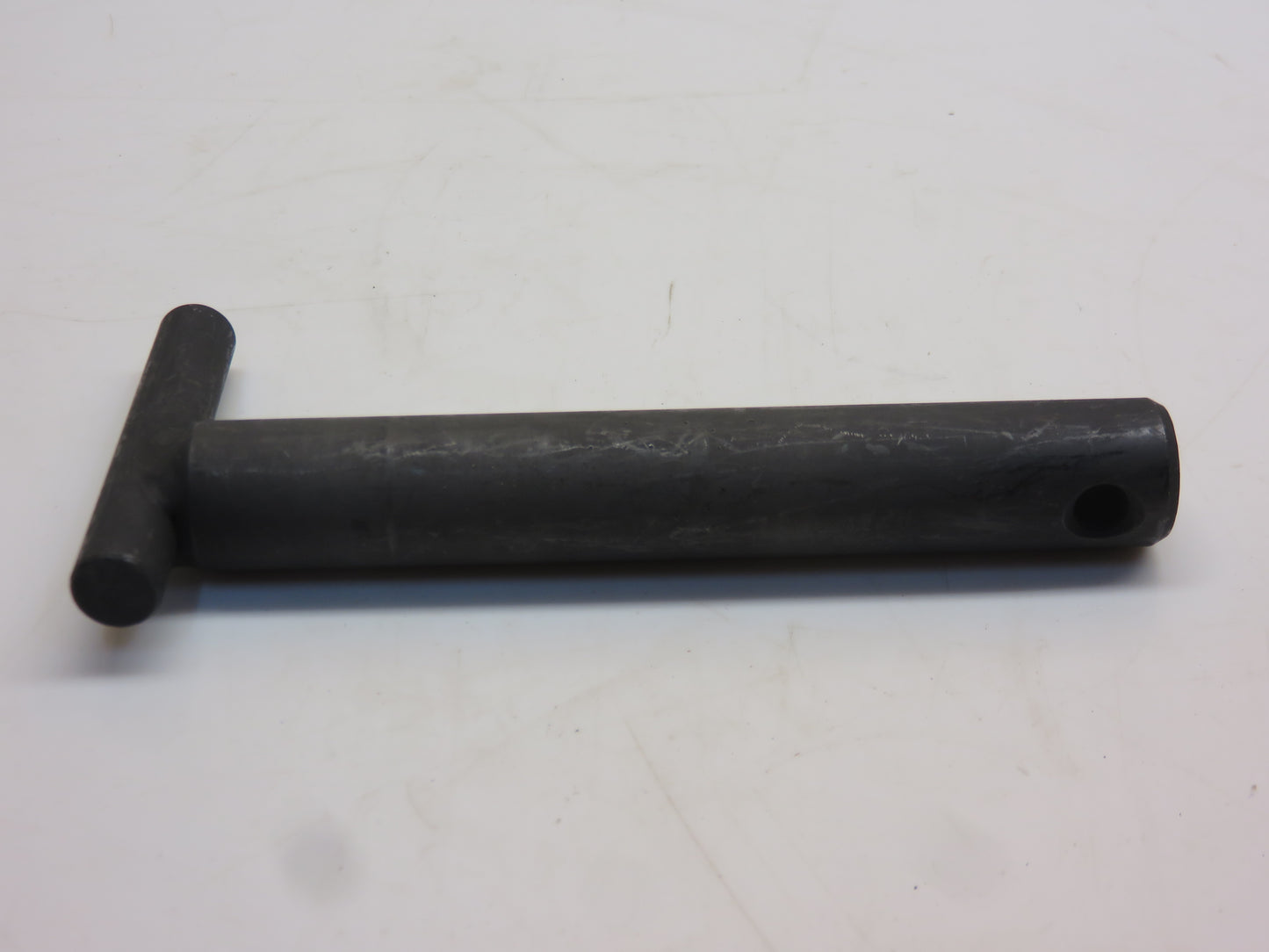 AR26599 John Deere Top Link Pin With Bushing For 3010, 4010