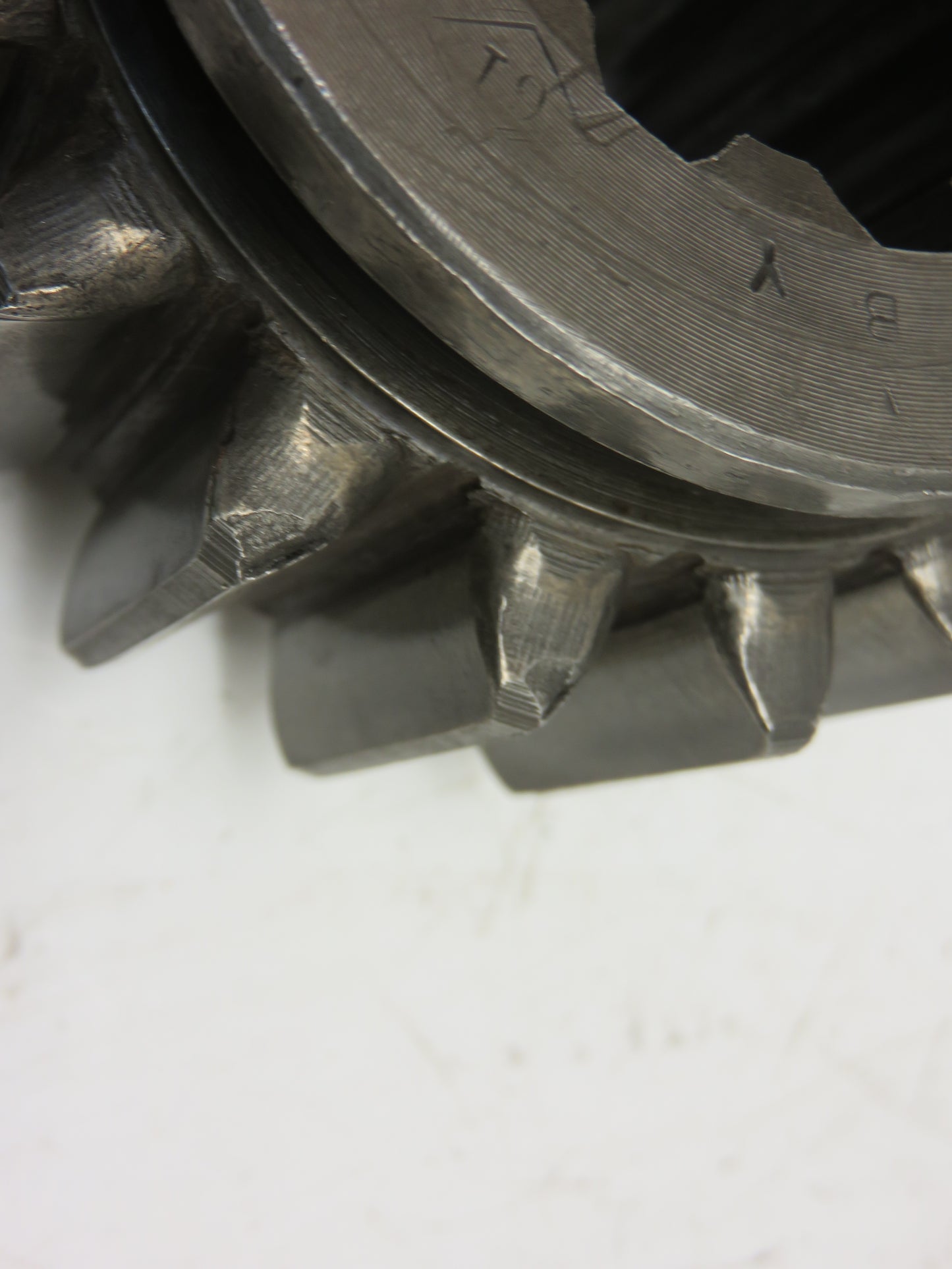 F1368R John Deere First And Second Speed Sliding Pinion For 70