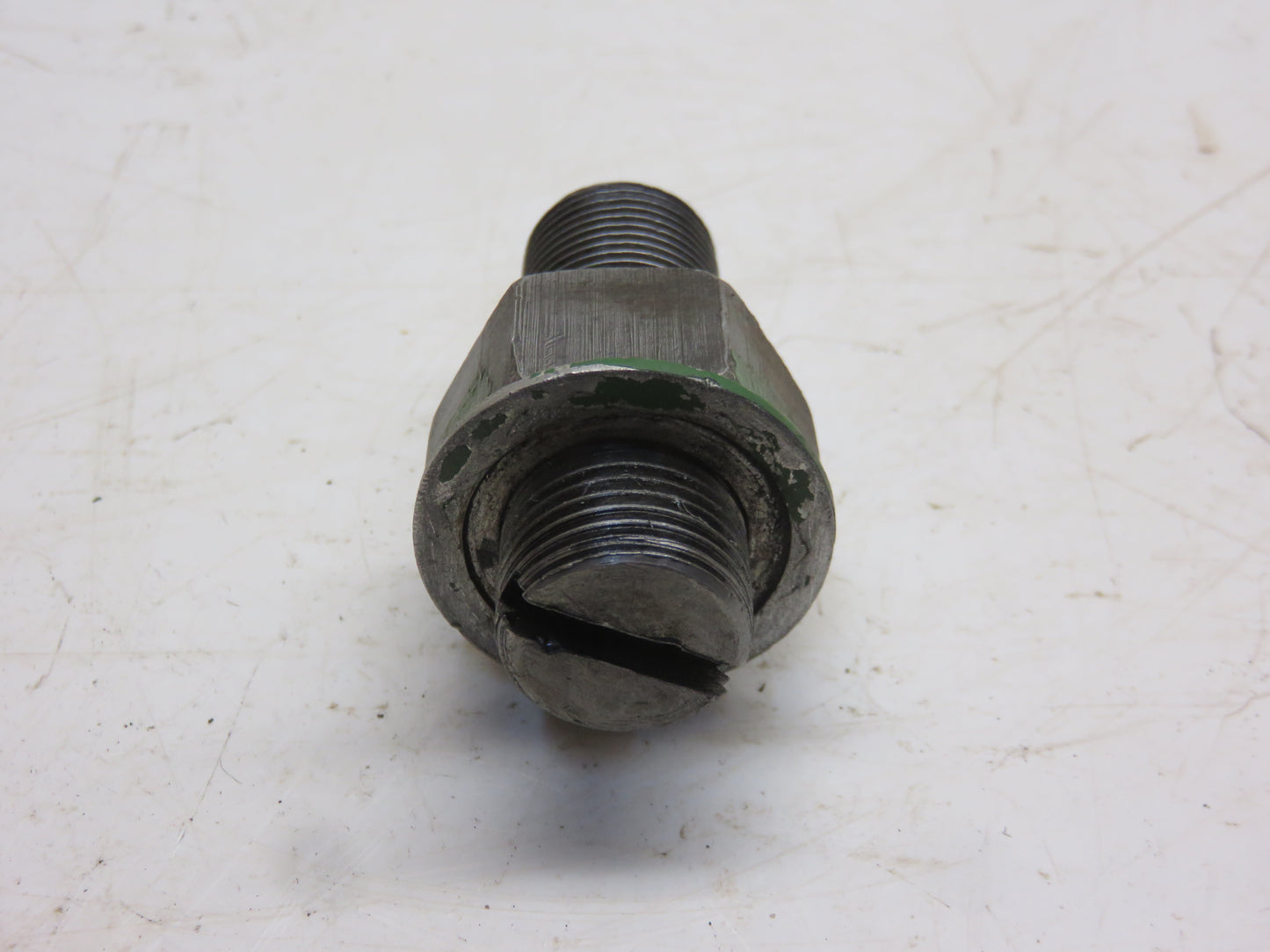 14H402, R1739R John Deere Power Steering Shaft Adjusting Screw For 80, 820, 830