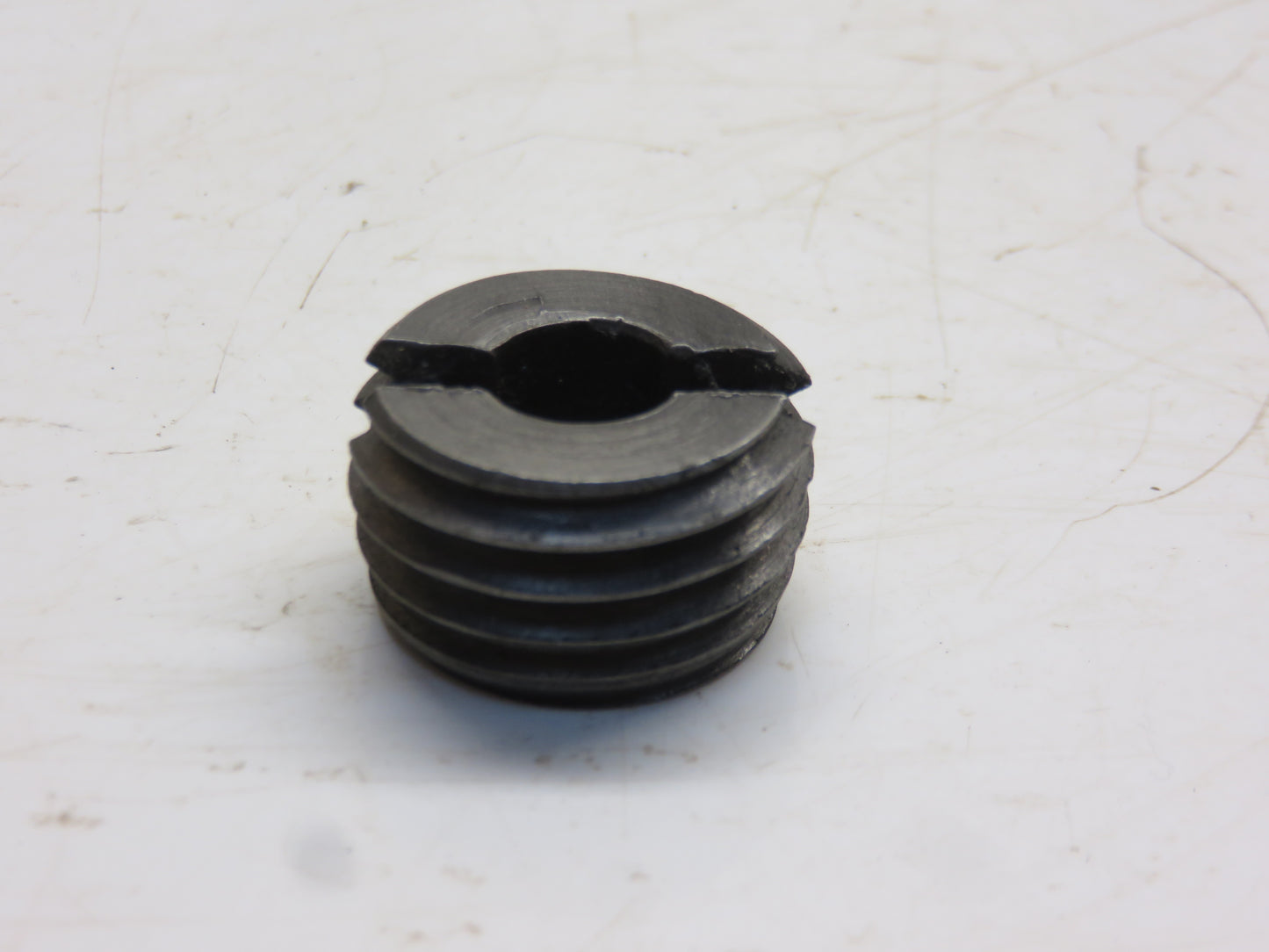 D678R John Deere Shifter Shaft Adjusting Screw For A, D, G, GP, R, 60, 70, 80
