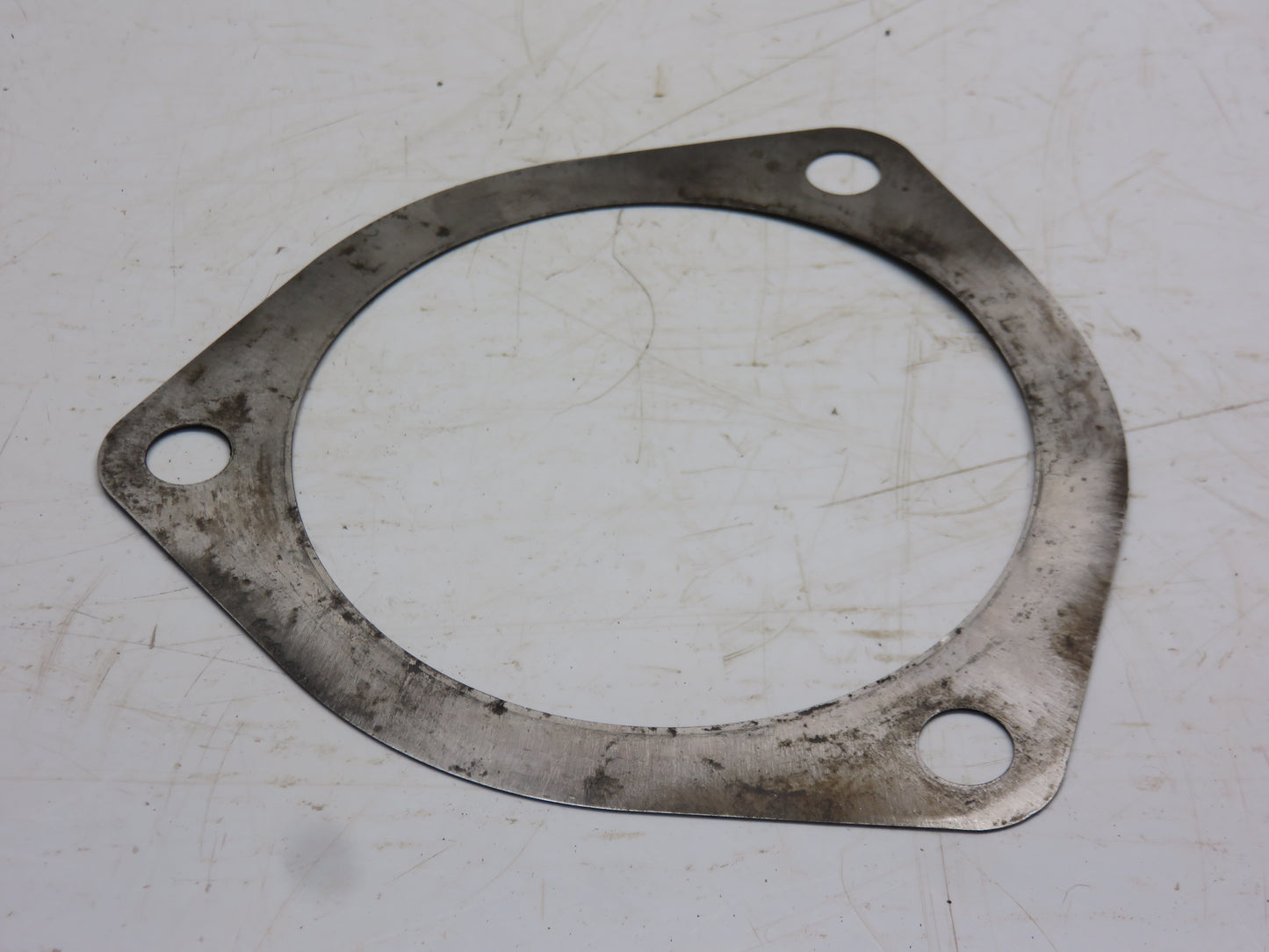 R1498R John Deere .020 Shim For Sliding Gear Shaft Bearing Retainer For 80, 820, 830