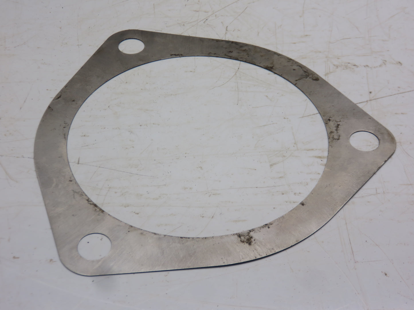 R1498R John Deere .010 Shim For Sliding Gear Shaft Bearing Retainer For 80, 820, 830