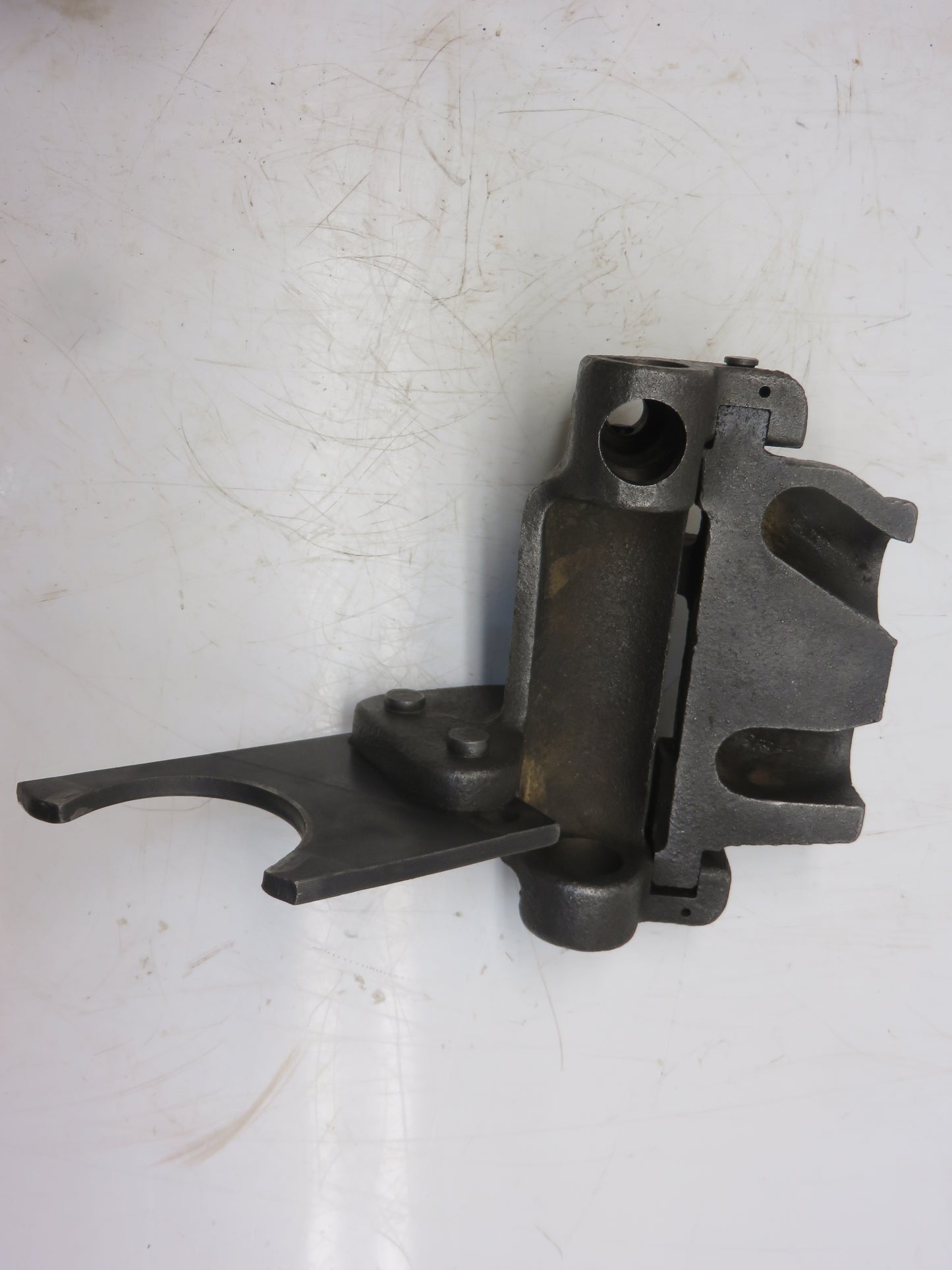 AA6325R, A5365R, A5366R John Deere Second And Fifth Speed Shifter Fork For 60, 620