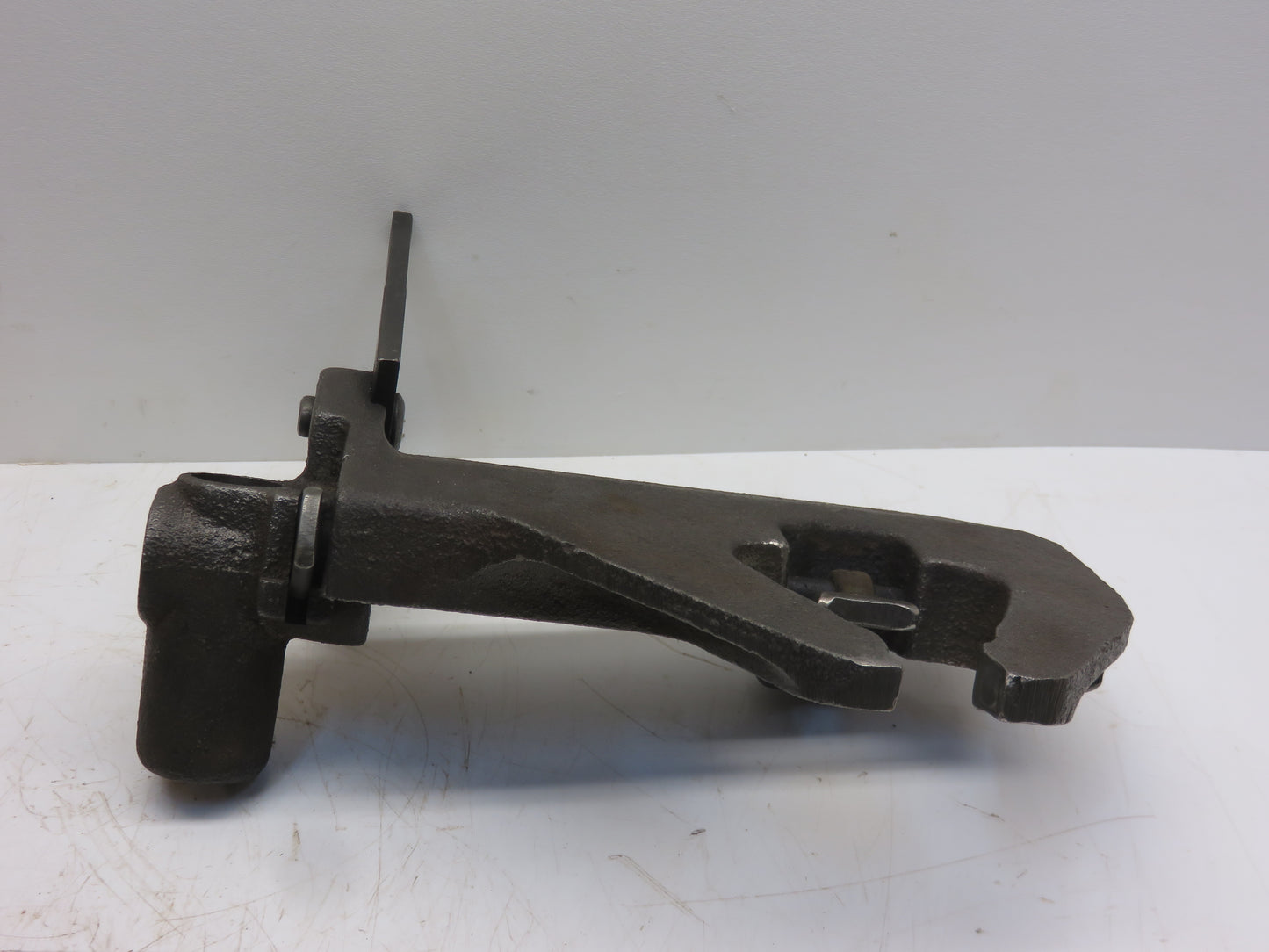 AA7032R, A5858R John Deere Overdrive Shifter Fork For 620, 630