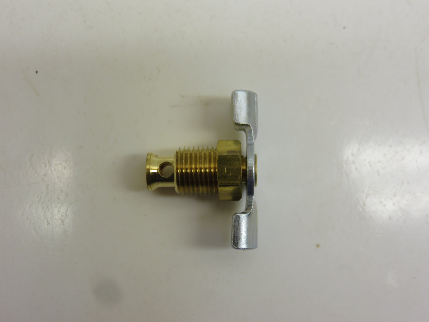 AR10075R John Deere Carburetor Drain Cock For A, B, D, G, H, M, 40, 50, 60, 70