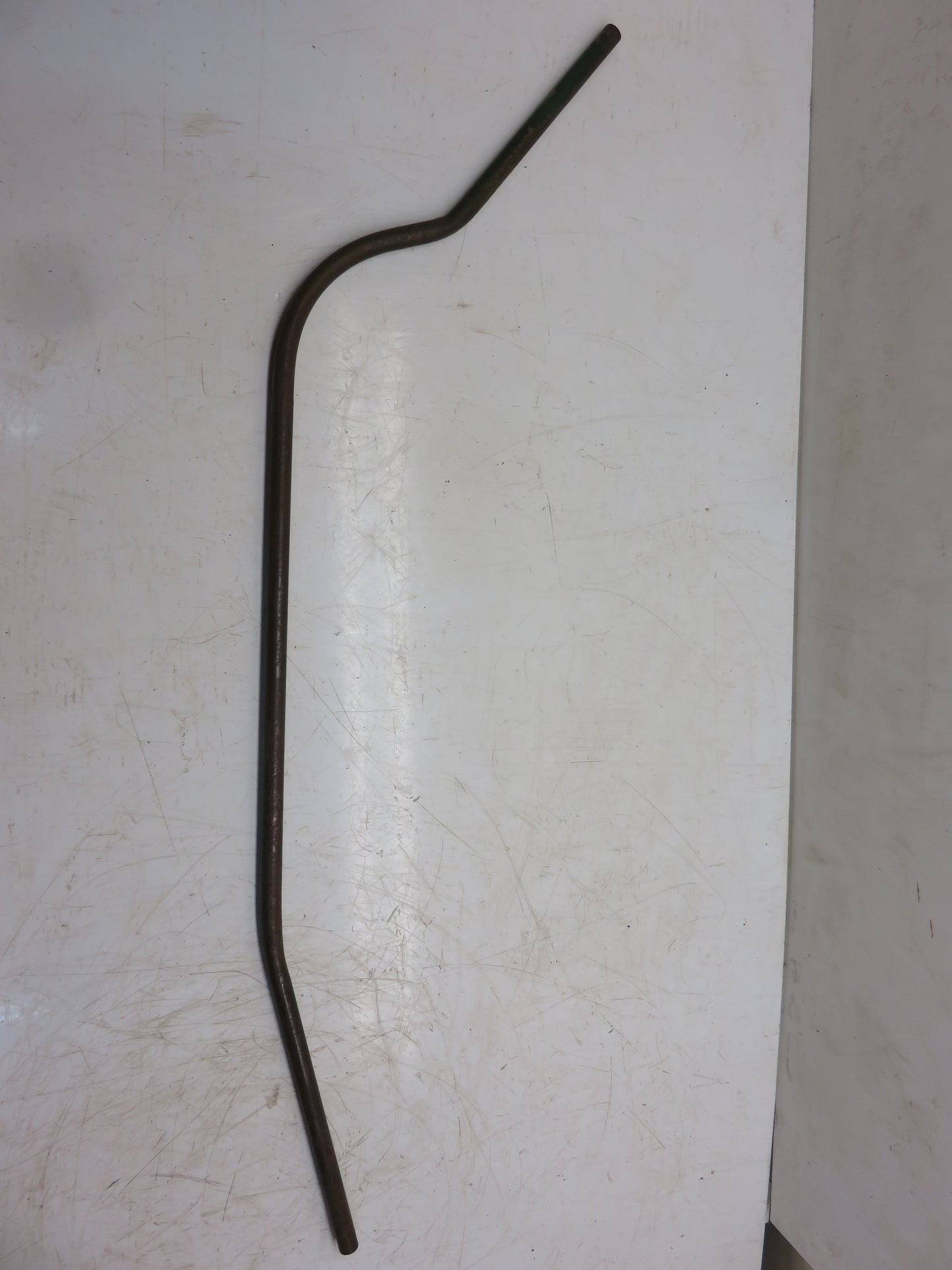 R1558R John Deere Radiator Drain Tube For 80, 820, 830