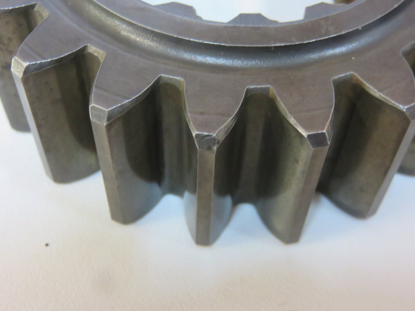 F2613R John Deere Differential Drive Gear For 720, 730