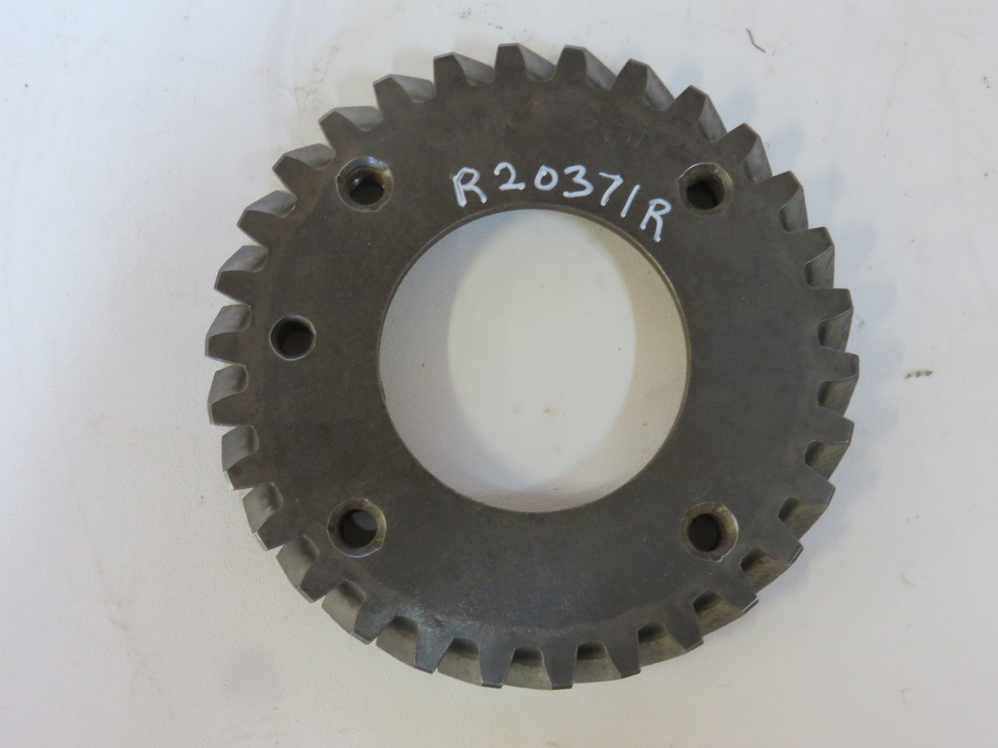 R20371R, AR20493R John Deere Camshaft Idler Gear For Diesel 730