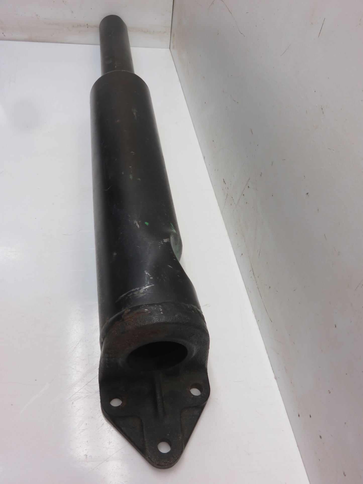 AH519R John Deere Muffler For H