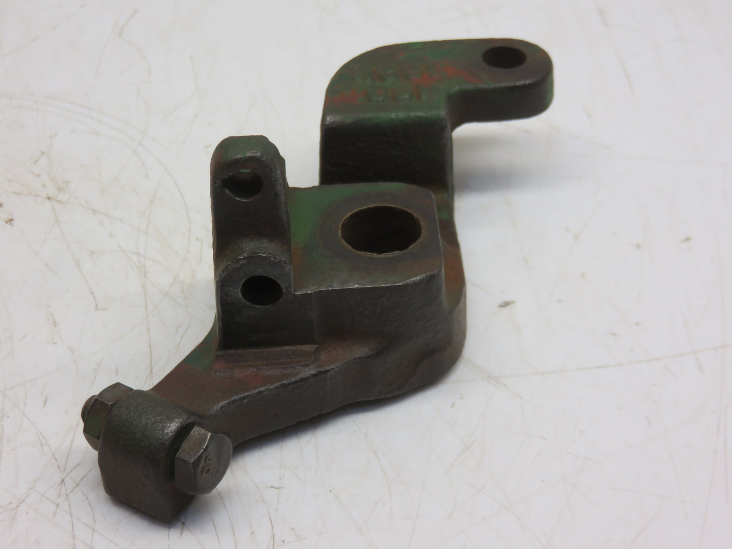 AR32812, R33269 John Deere Powershift Lever Pivot For 2510, 3020, 4020