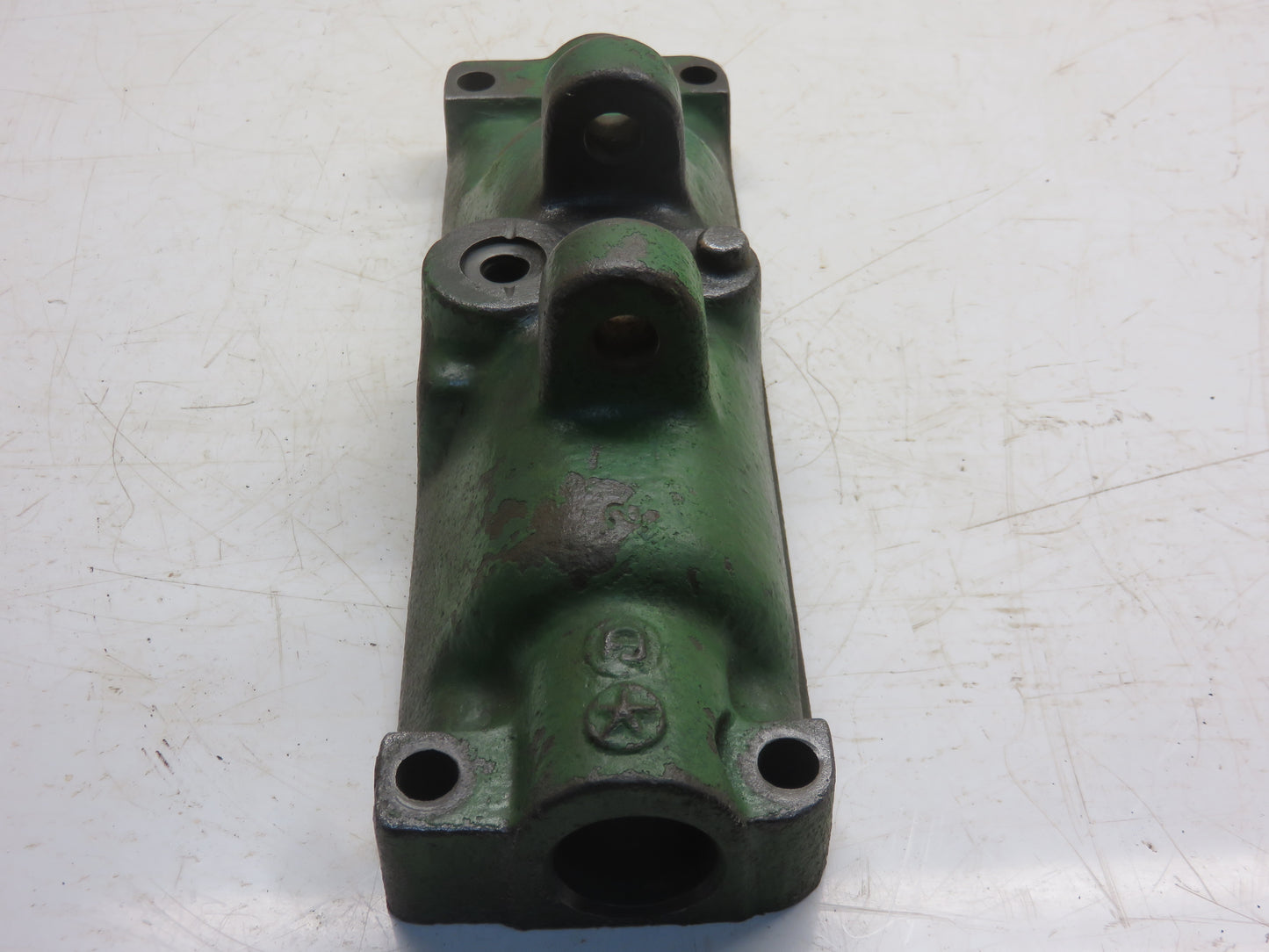 A5328R John Deere Clutch Fork Bearing Housing For 60, 620