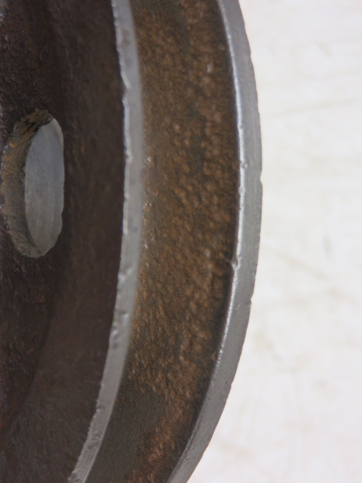 B2124R John Deere Generator Drive Pulley For A, AR, AO, B, BR, BO, H