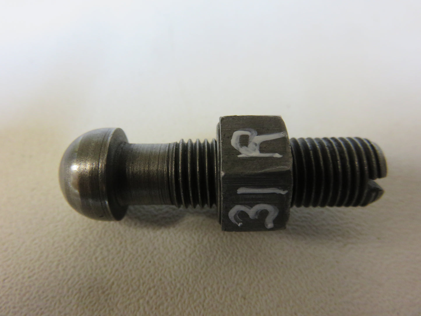 A131R John Deere Ball End Tappet Lever Adjusting Screw For A, AO, AR