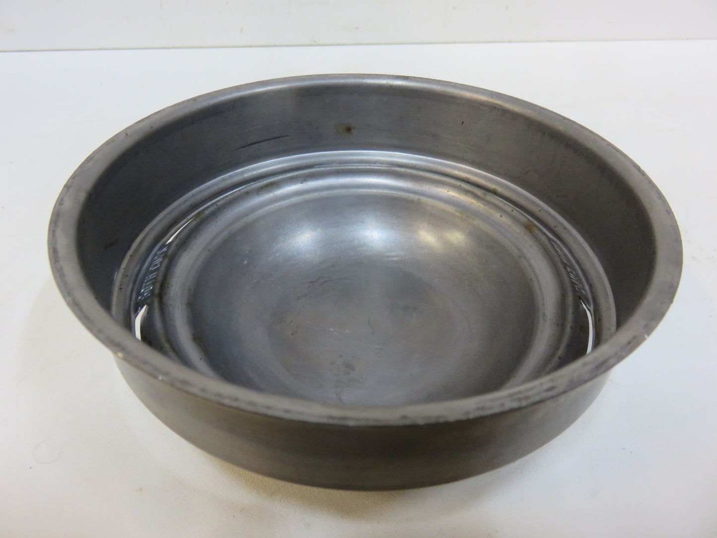 T17312 John Deere Air Cleaner Oil Cup Inner Bowl For 1010