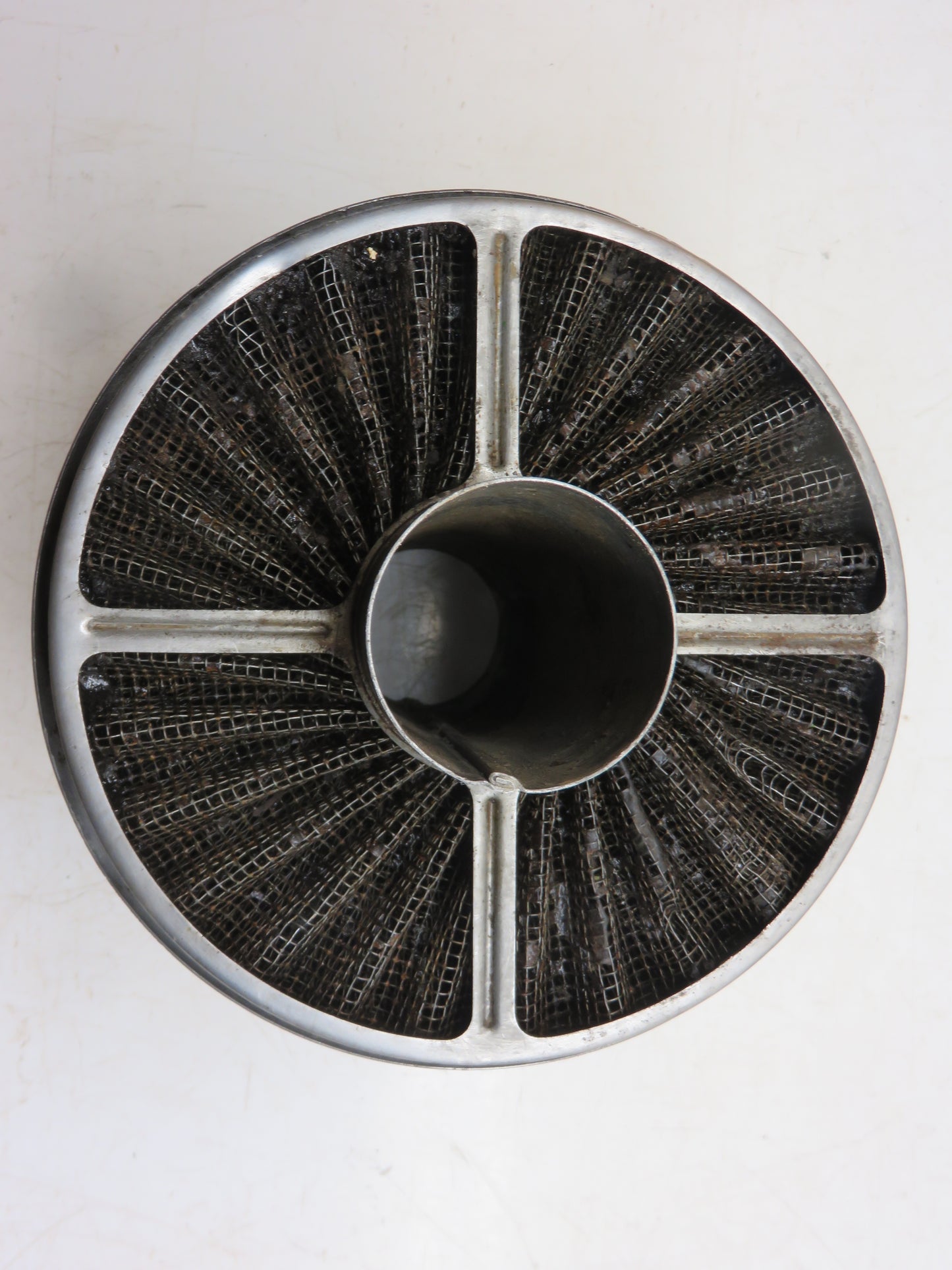 AD2816R John Deere Air Cleaner Body For D