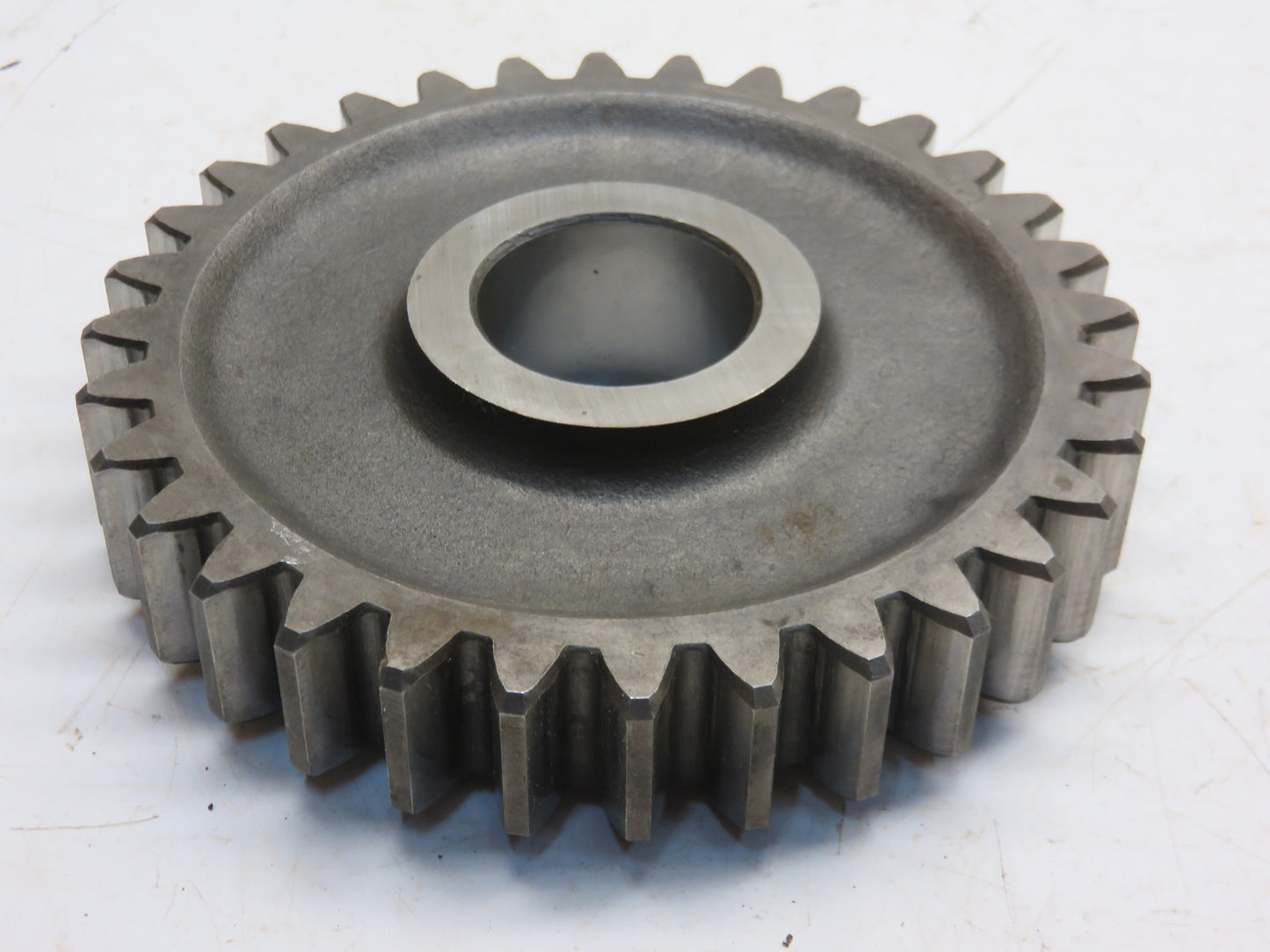 R33793 John Deere PTO Countershaft Gear For 2510, 2520, 3020