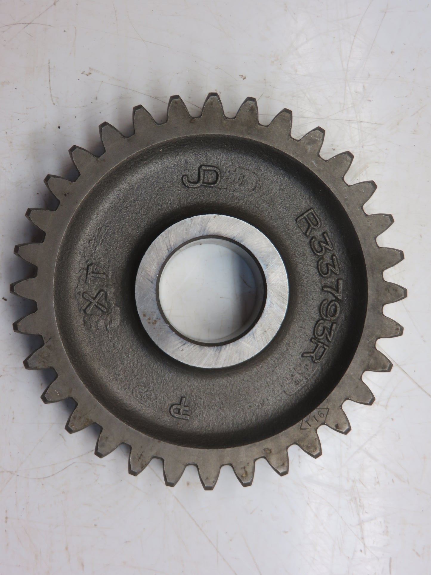 R33793 John Deere PTO Countershaft Gear For 2510, 2520, 3020