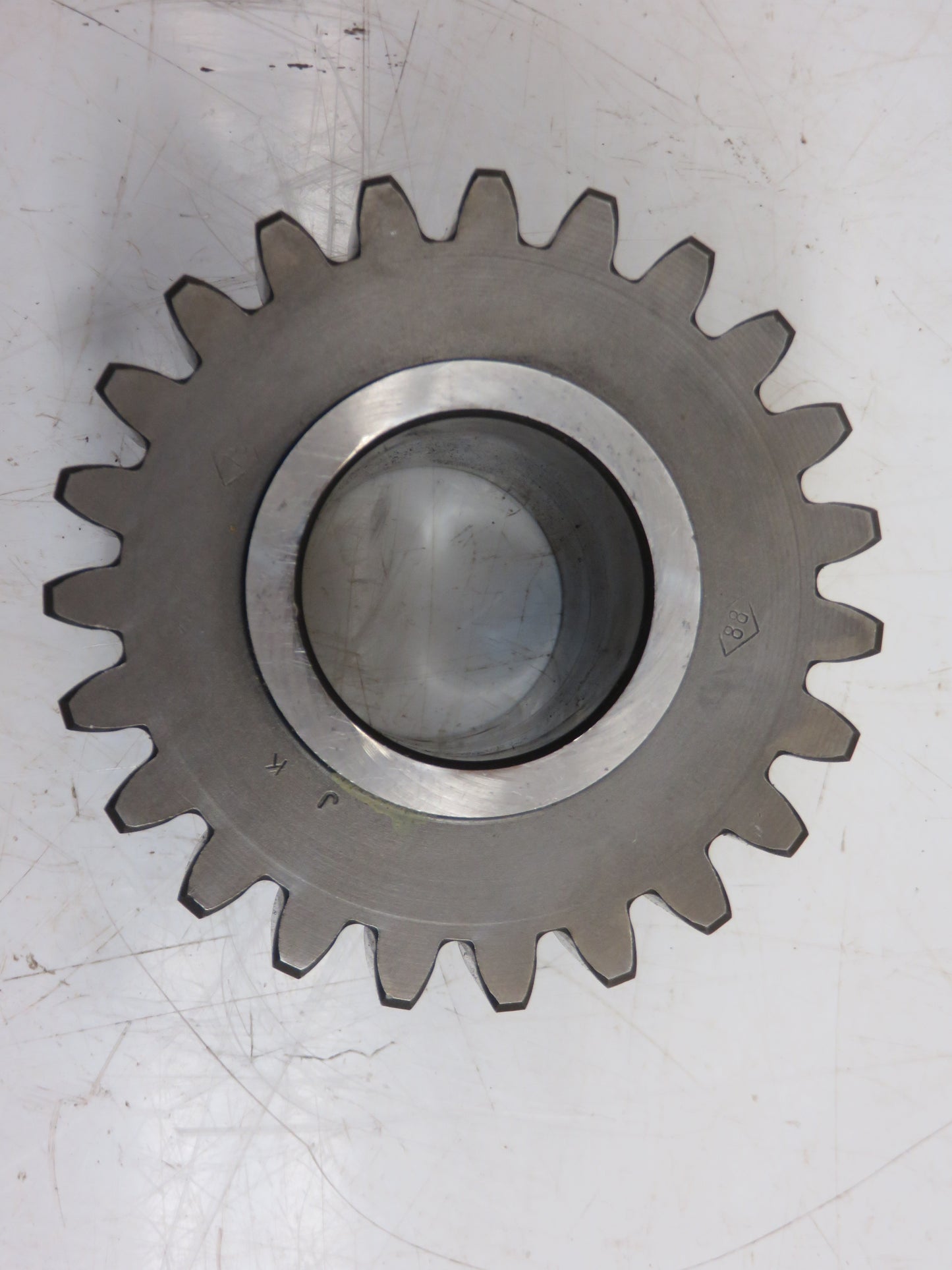 R33339 John Deere PTO Countershaft Gear For 2840, 3020, 3030, 3130, 3120, 4000, 4020, 4030