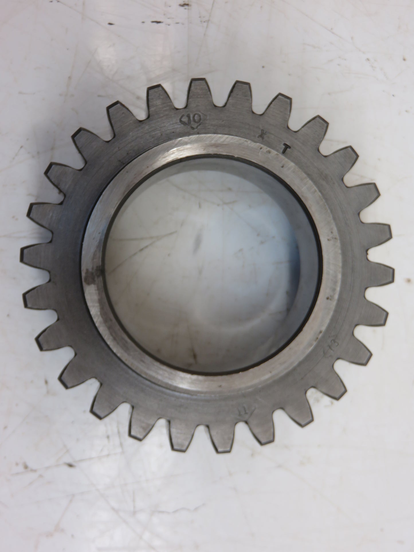 R33794 John Deere PTO Idler Gear For 2510, 2520, 3020