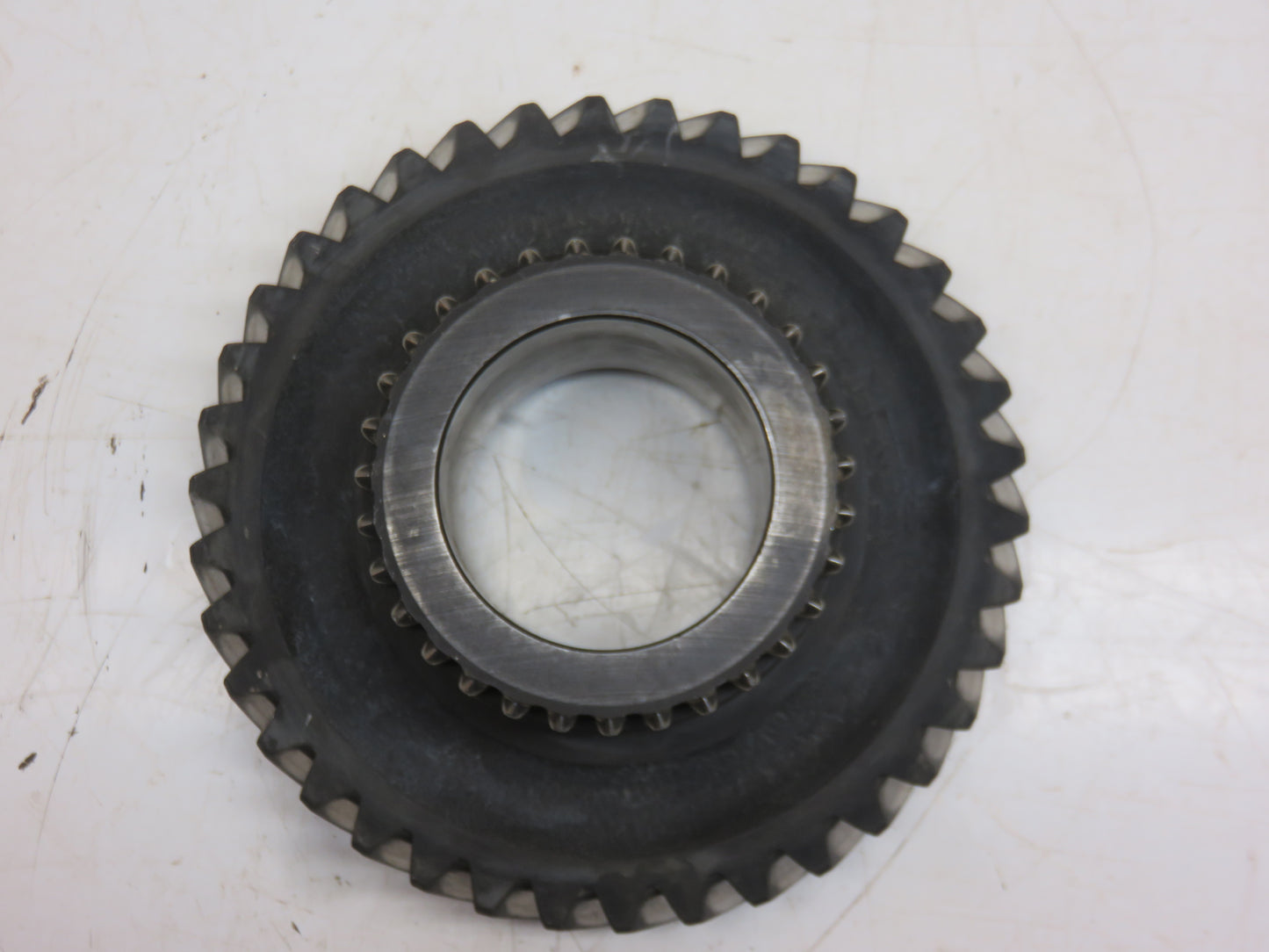 R33503 John Deere 2nd And 5th Speed Gear For 2510, 2520, 3020, 4030