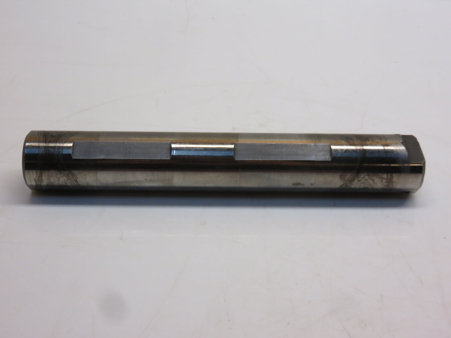 R35R John Deere Reverse Gear Shaft For R, 80, 820, 830