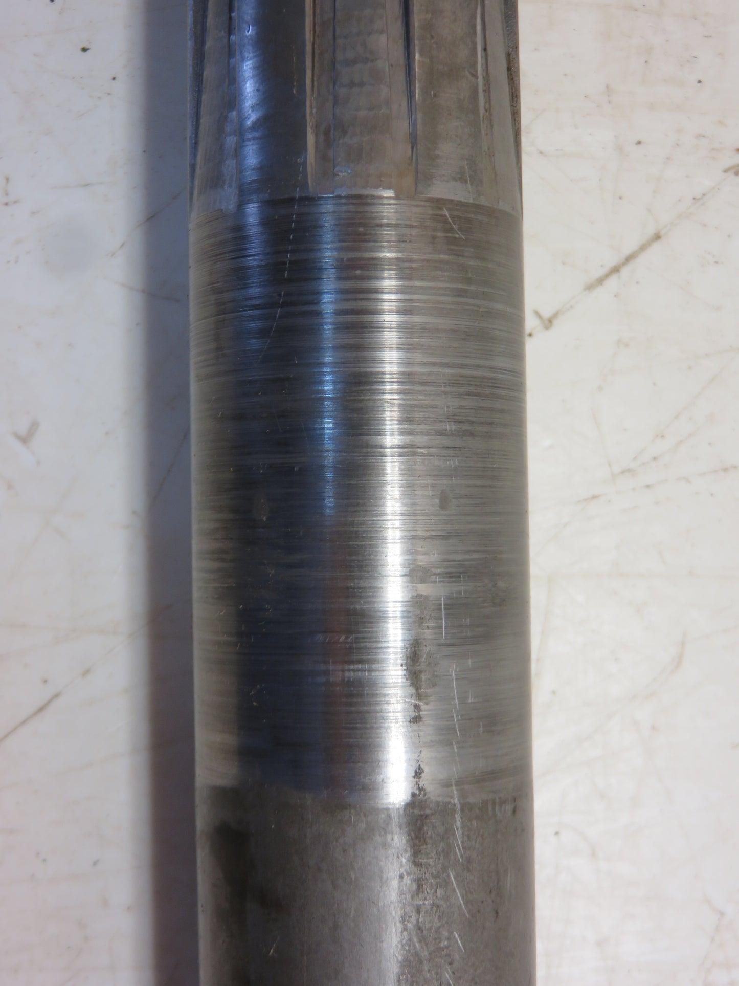 AR504R John Deere Steering Gear Shaft For R